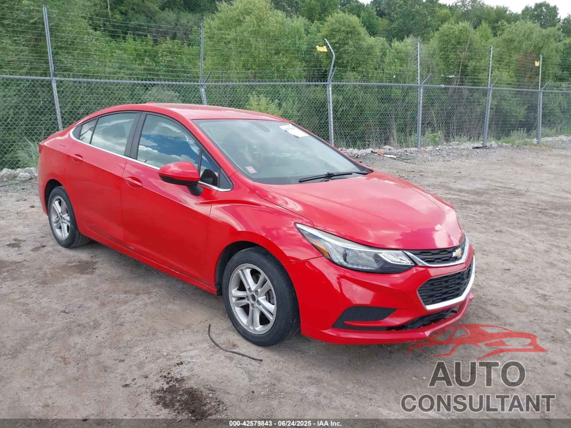 CHEVROLET CRUZE 2018 - 1G1BE5SM5J7105044