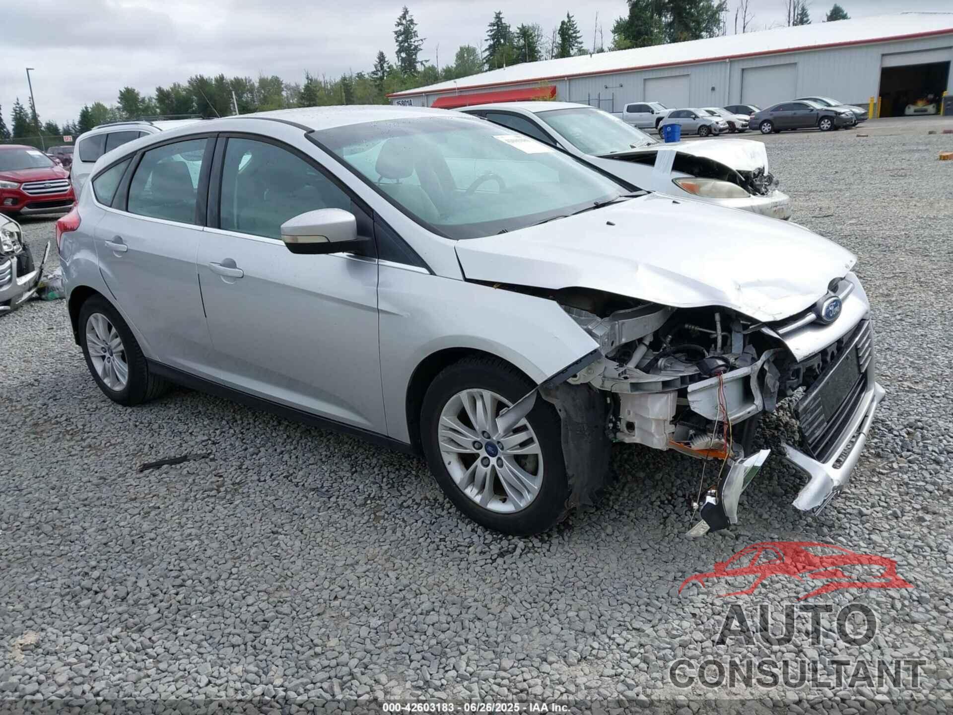 FORD FOCUS 2012 - 1FAHP3M28CL157361