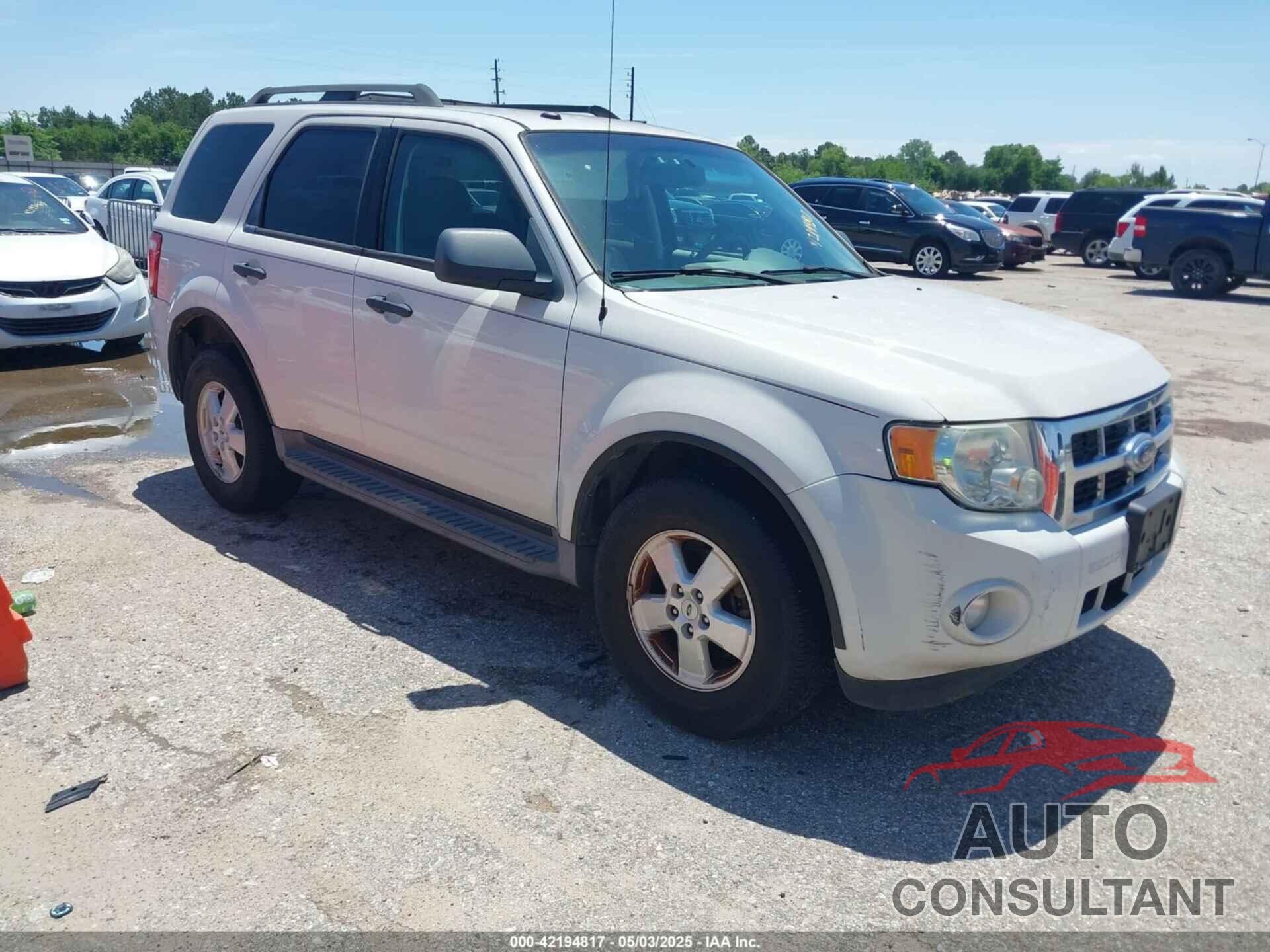 FORD ESCAPE 2010 - 1FMCU9DG9AKA30497