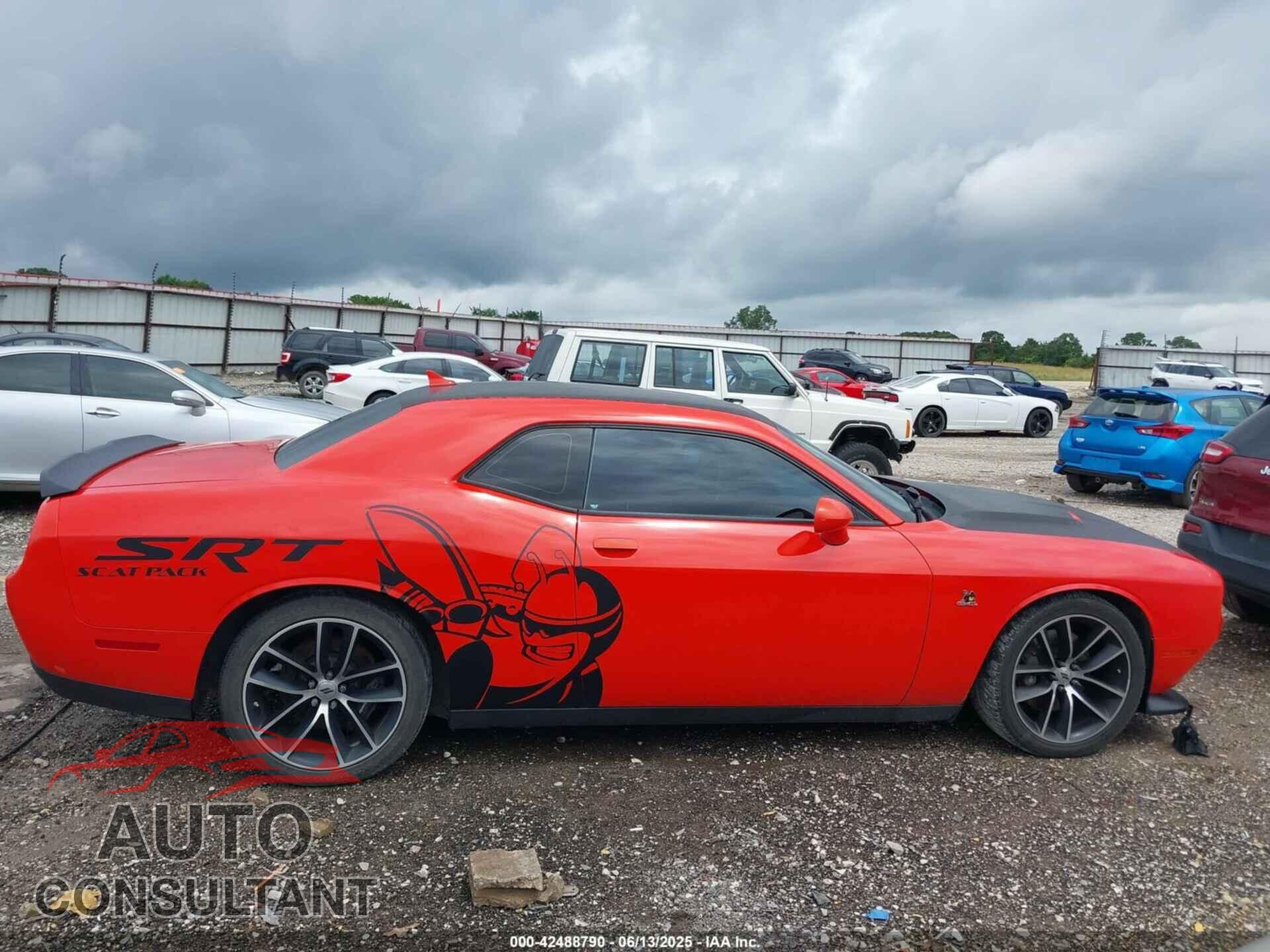 DODGE CHALLENGER 2018 - 2C3CDZFJXJH204375