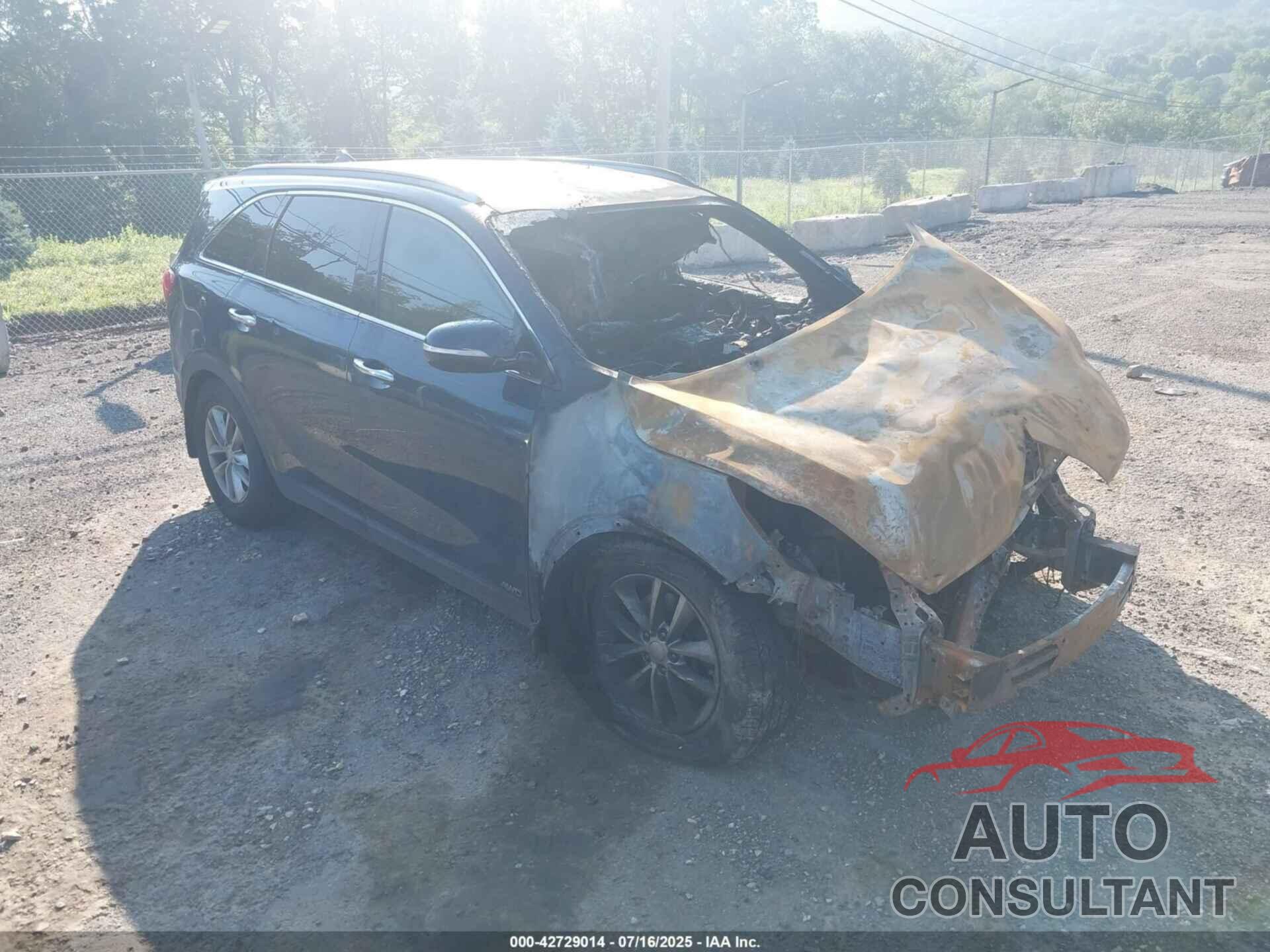 KIA SORENTO 2018 - 5XYPGDA36JG349671