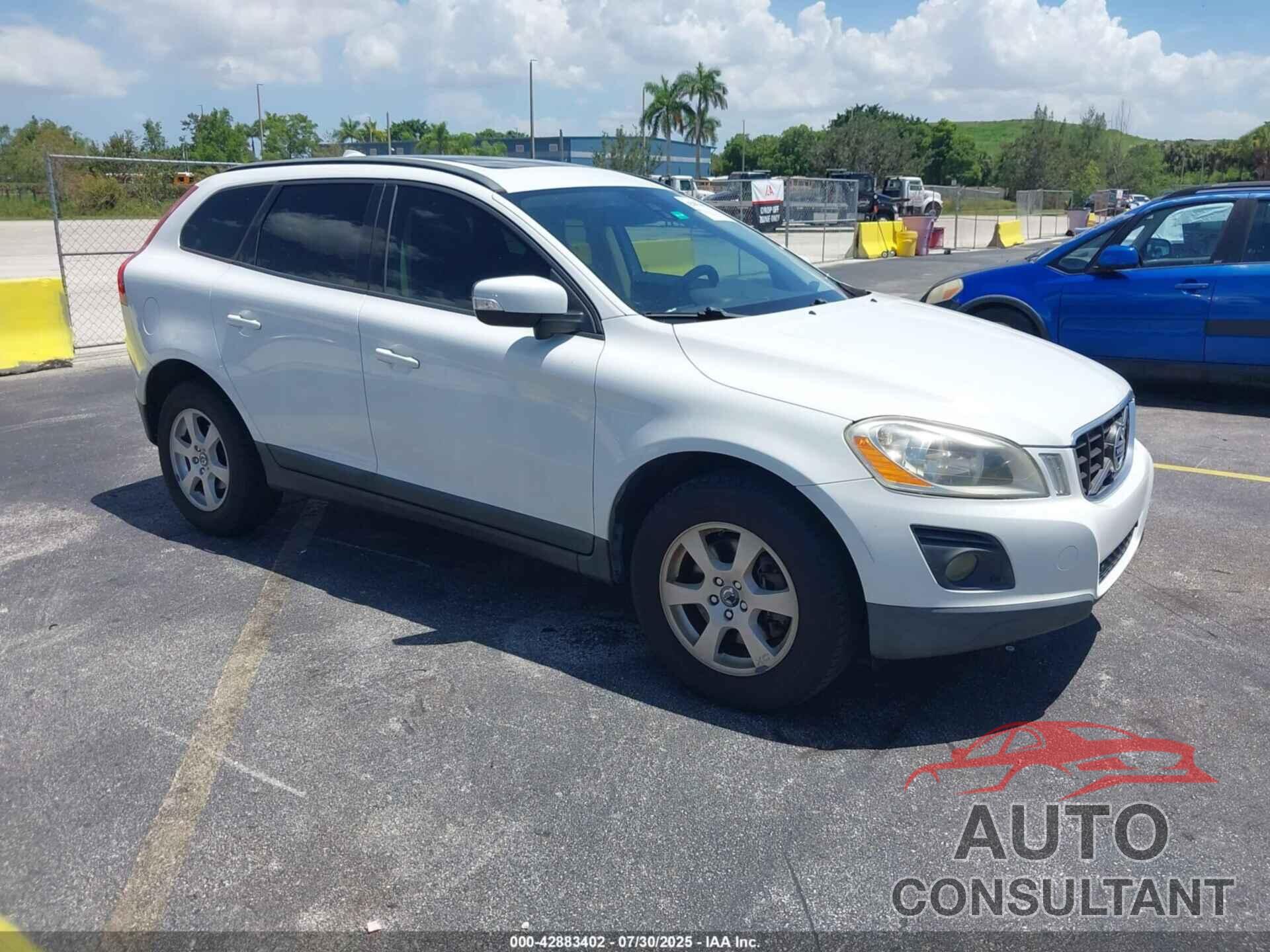 VOLVO XC60 2010 - YV4982DL6A2083064