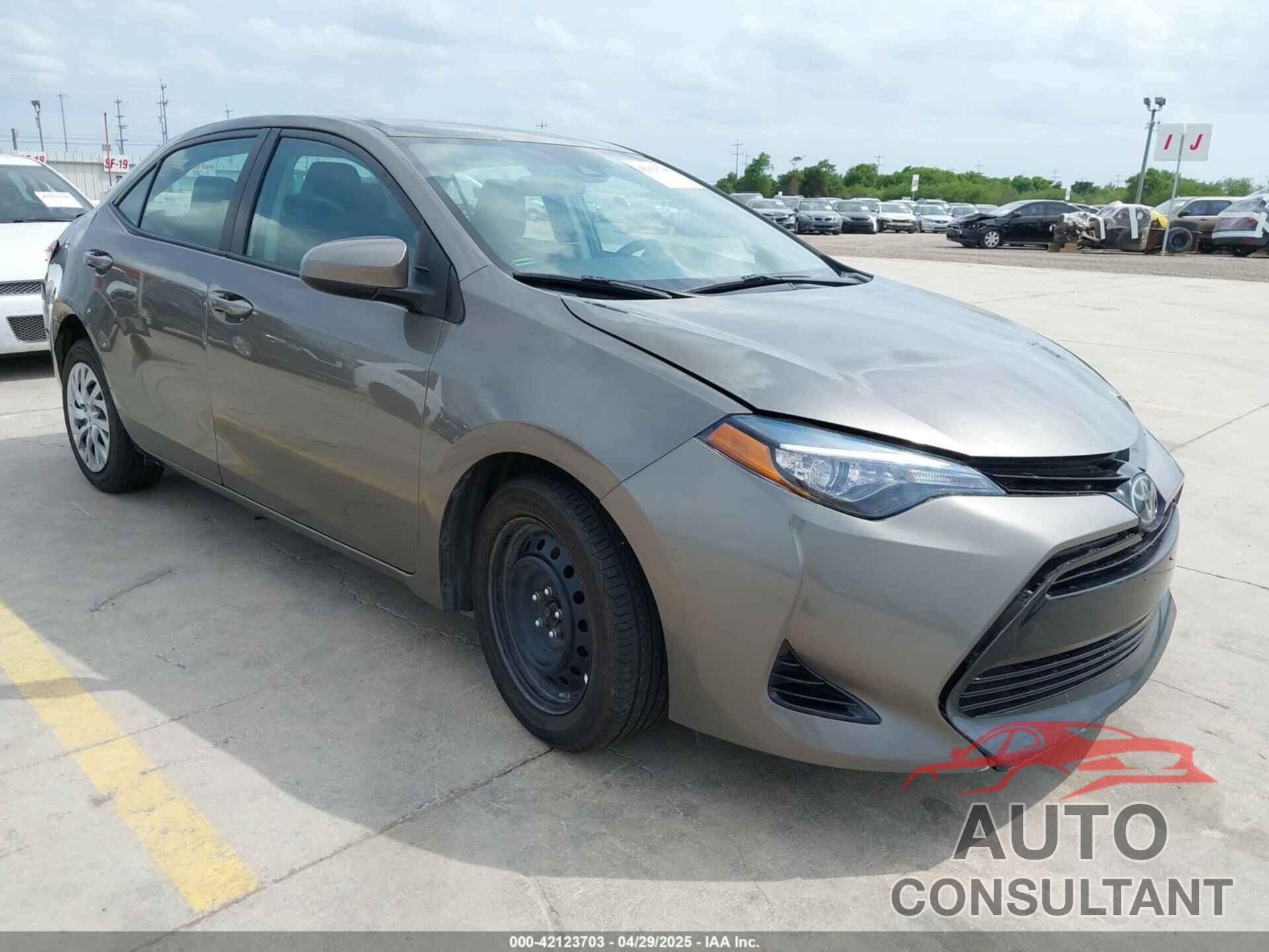 TOYOTA COROLLA 2017 - 2T1BURHE8HC927623