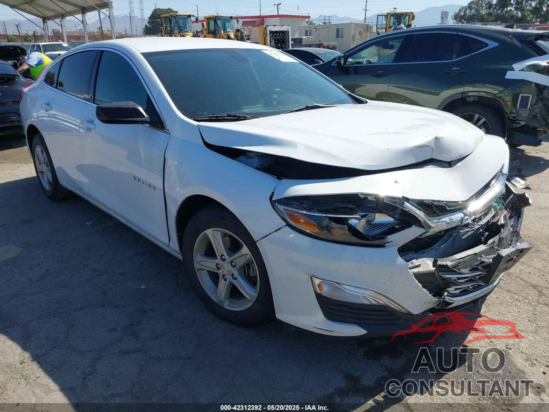 CHEVROLET MALIBU 2020 - 1G1ZB5ST2LF157626