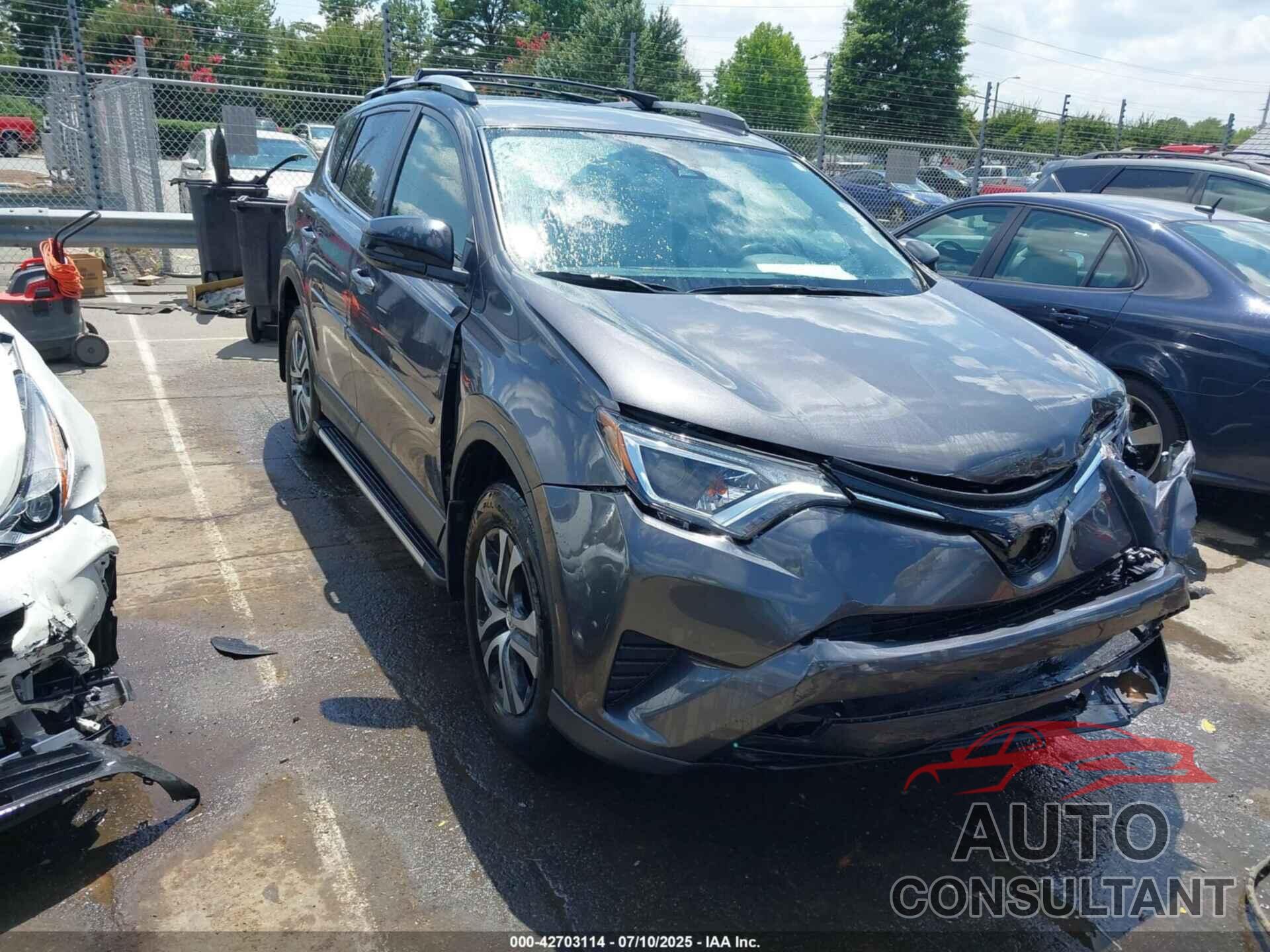 TOYOTA RAV4 2018 - JTMZFREV3JJ157130