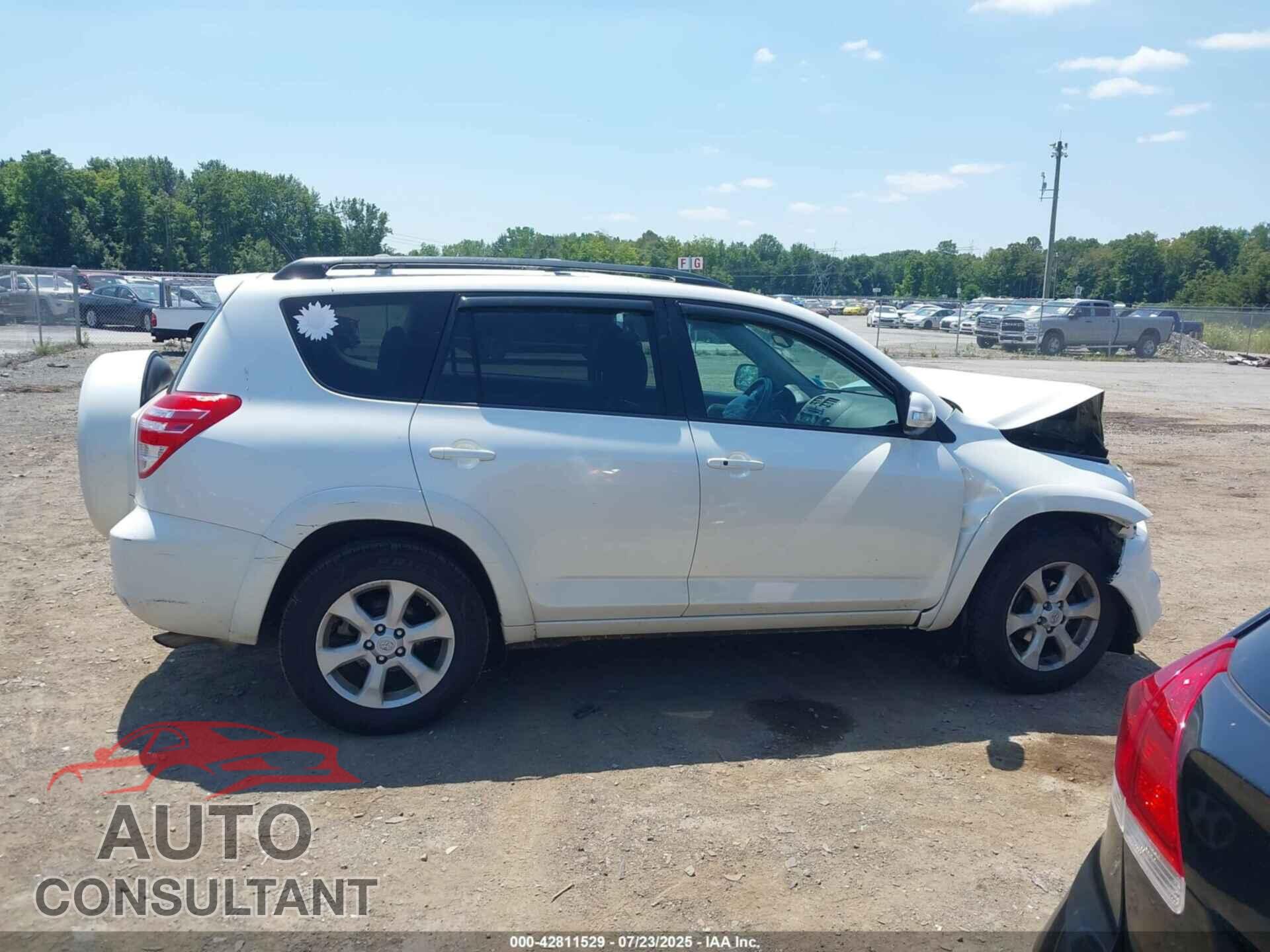 TOYOTA RAV4 2012 - 2T3DF4DV3CW220164