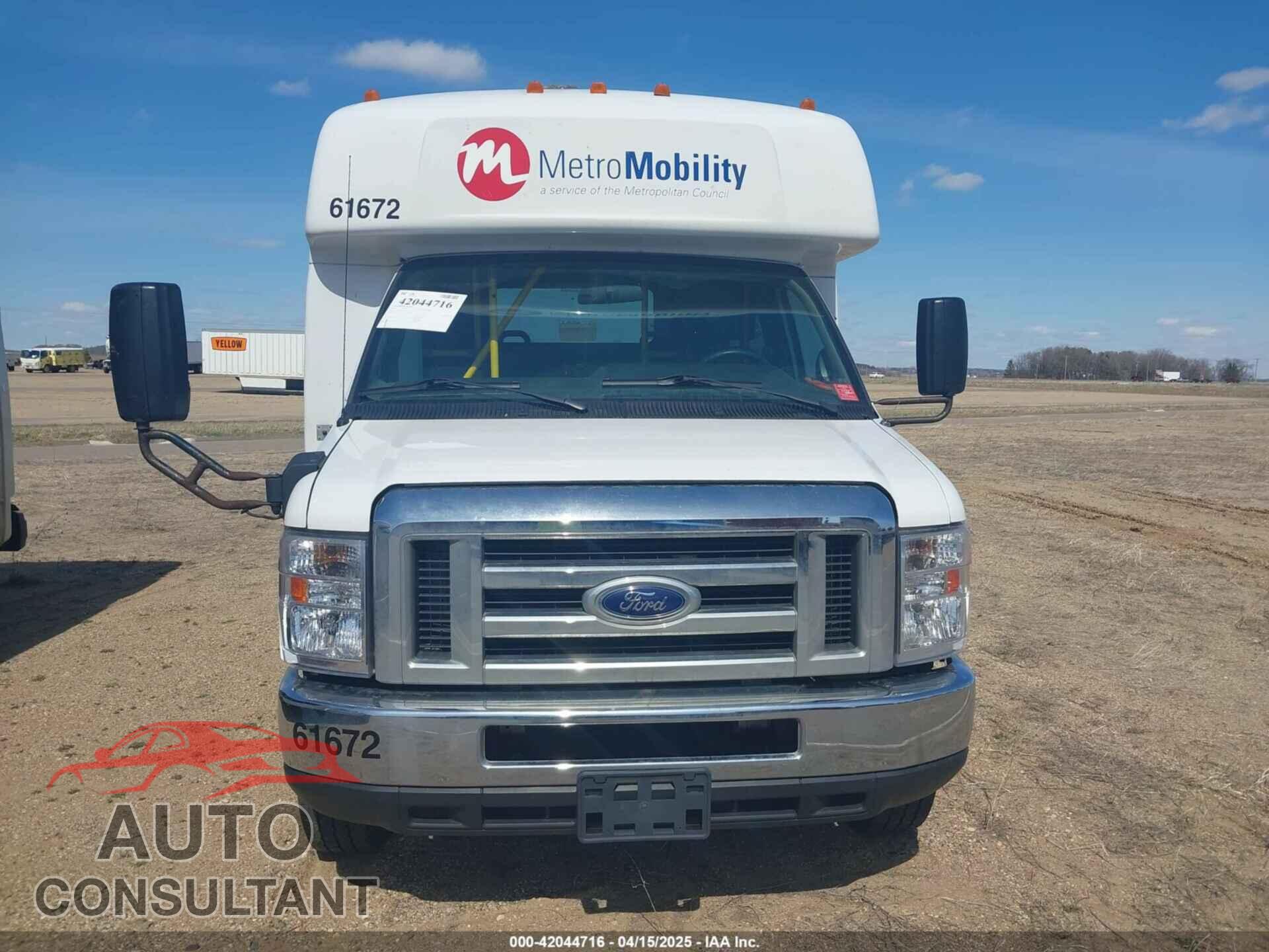 FORD E-450 CUTAWAY 2018 - 1FDFE4FS2JDC33184