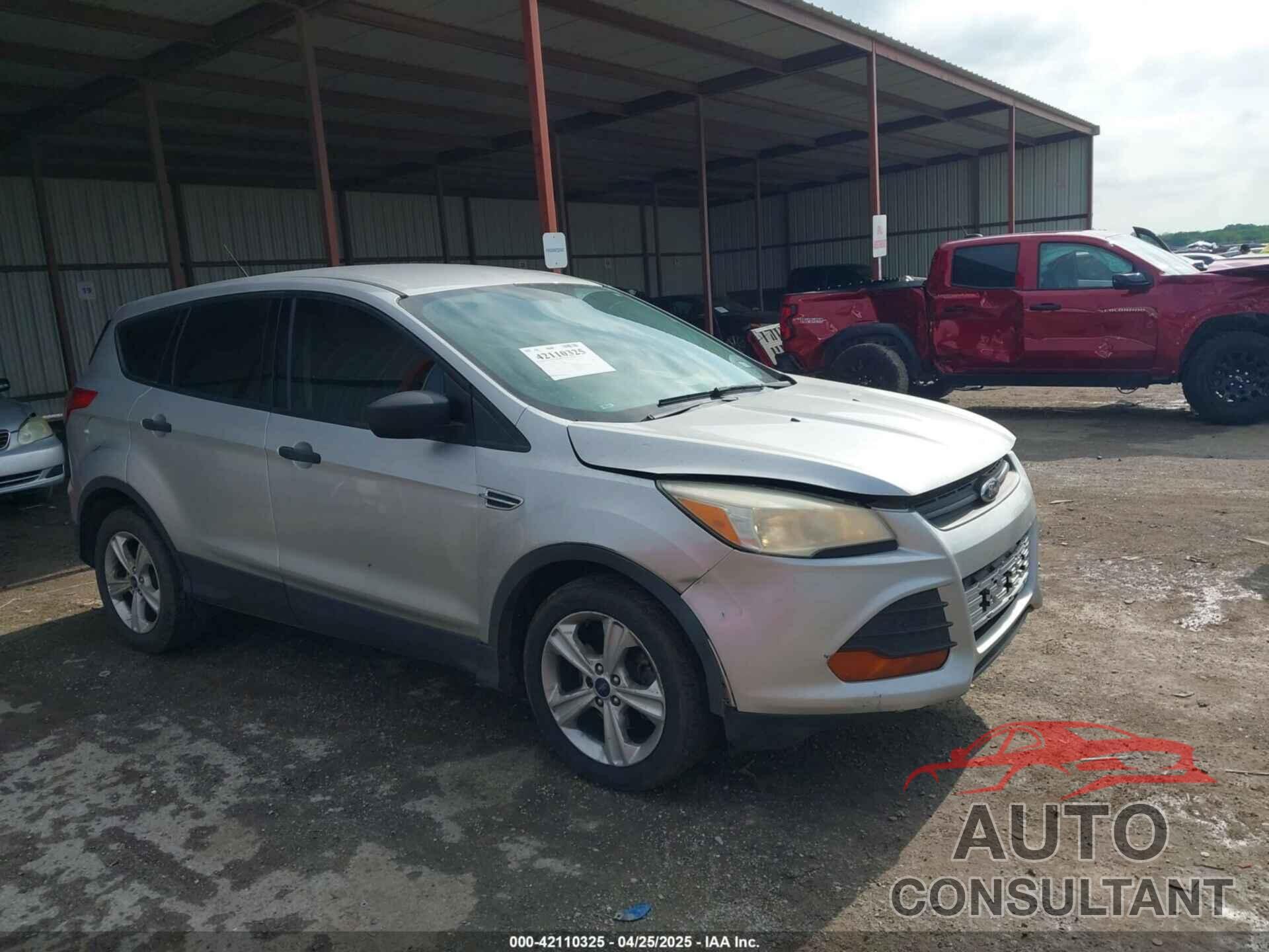 FORD ESCAPE 2015 - 1FMCU0F73FUA73849