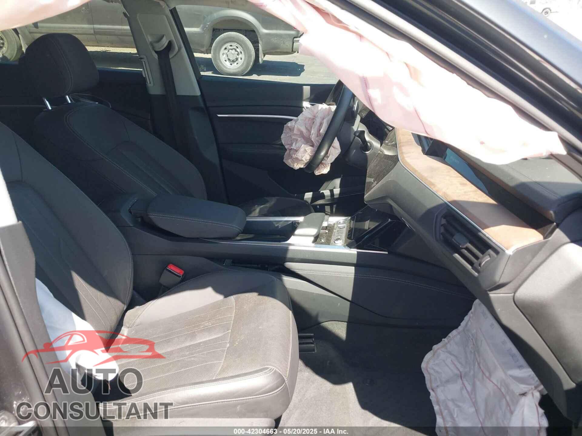 AUDI E-TRON 2020 - WA12ABGEXLB035392