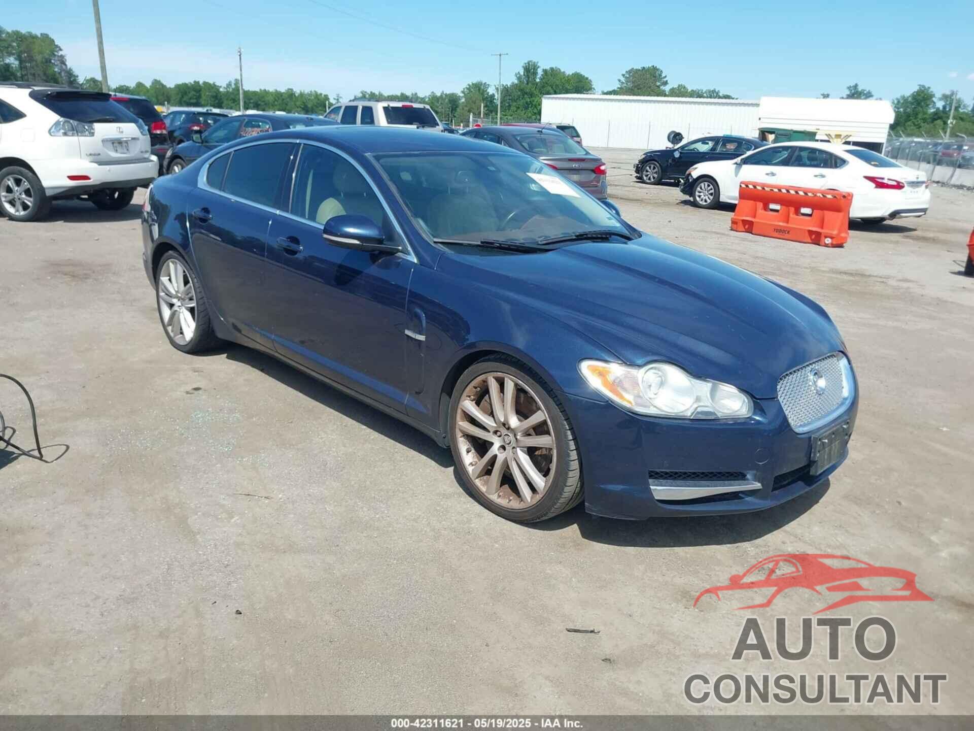 JAGUAR XF 2011 - SAJWA0HE0BMR95111