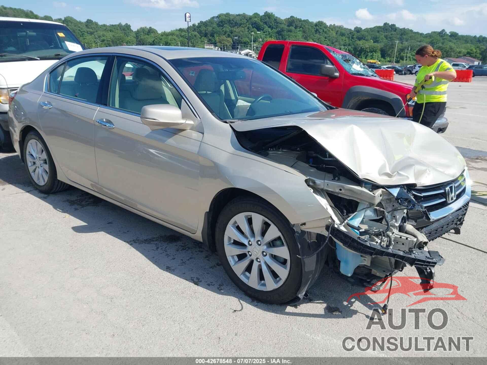 HONDA ACCORD 2013 - 1HGCR3F80DA024088