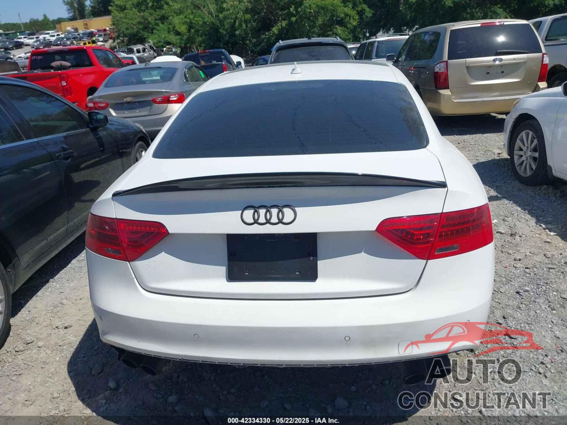 AUDI S5 2014 - WAUCGAFR7EA023732