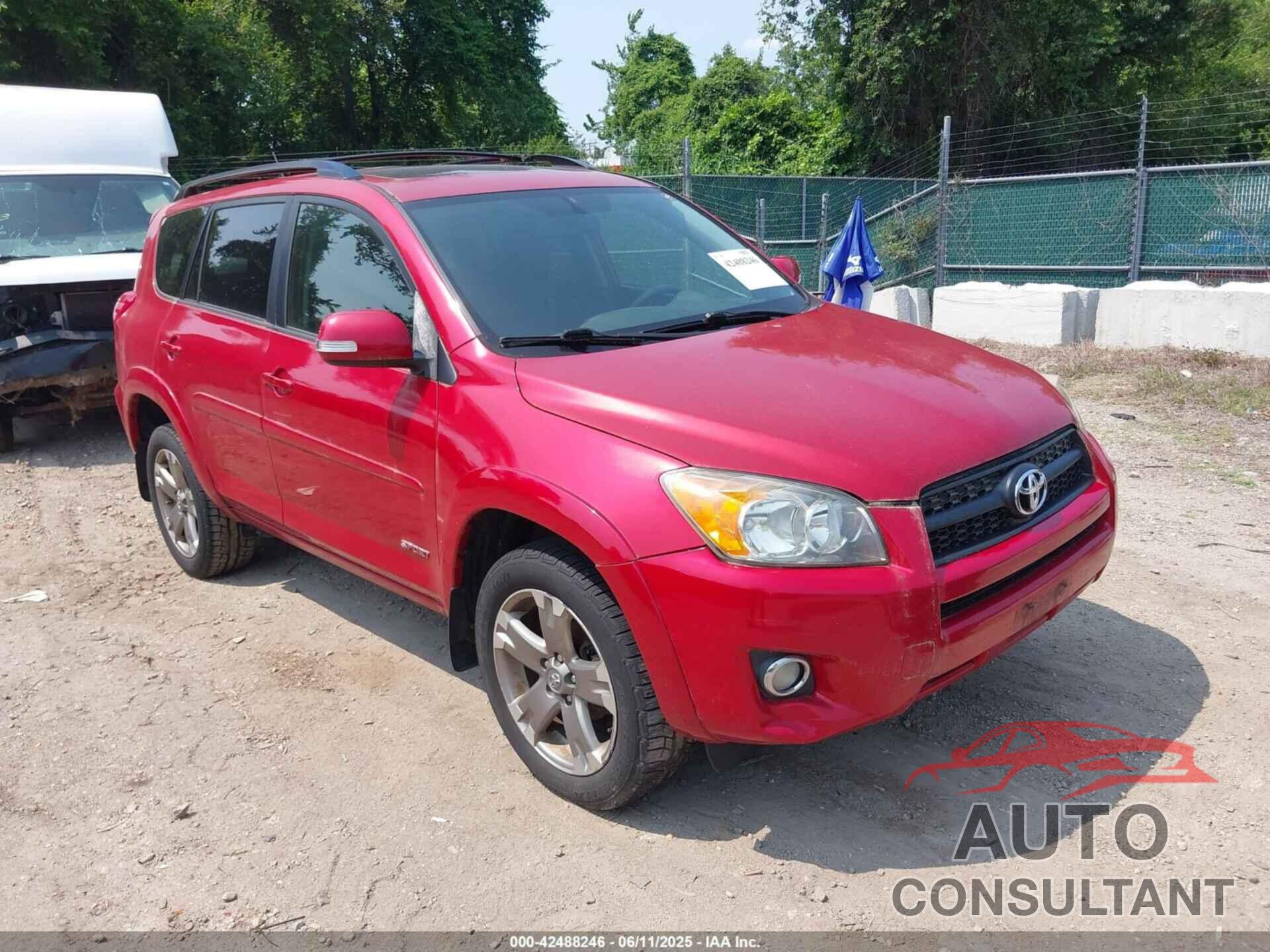 TOYOTA RAV4 2012 - JTMRF4DV9C5057596