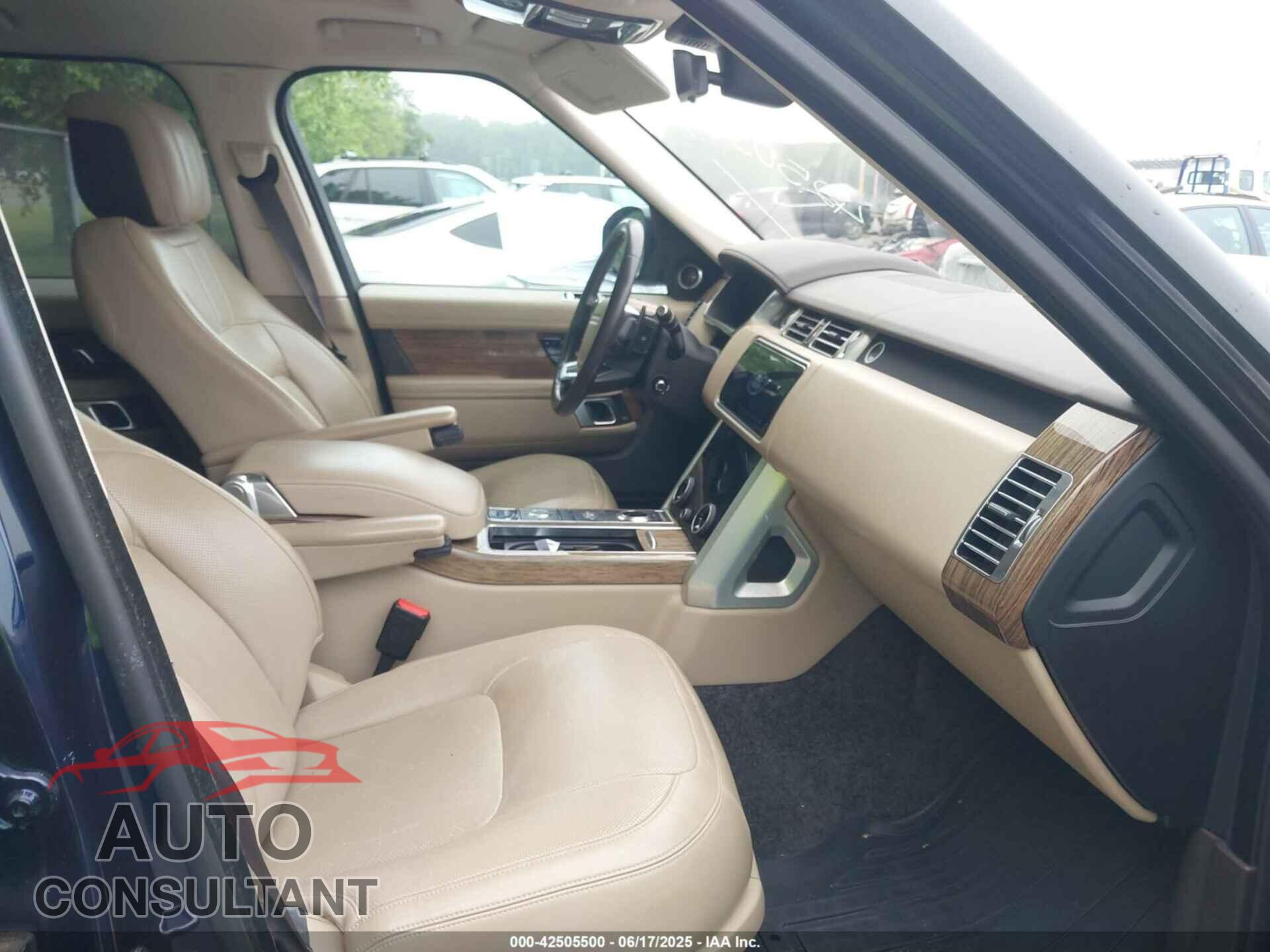 LAND ROVER RANGE ROVER 2019 - SALGS2RK3KA542336