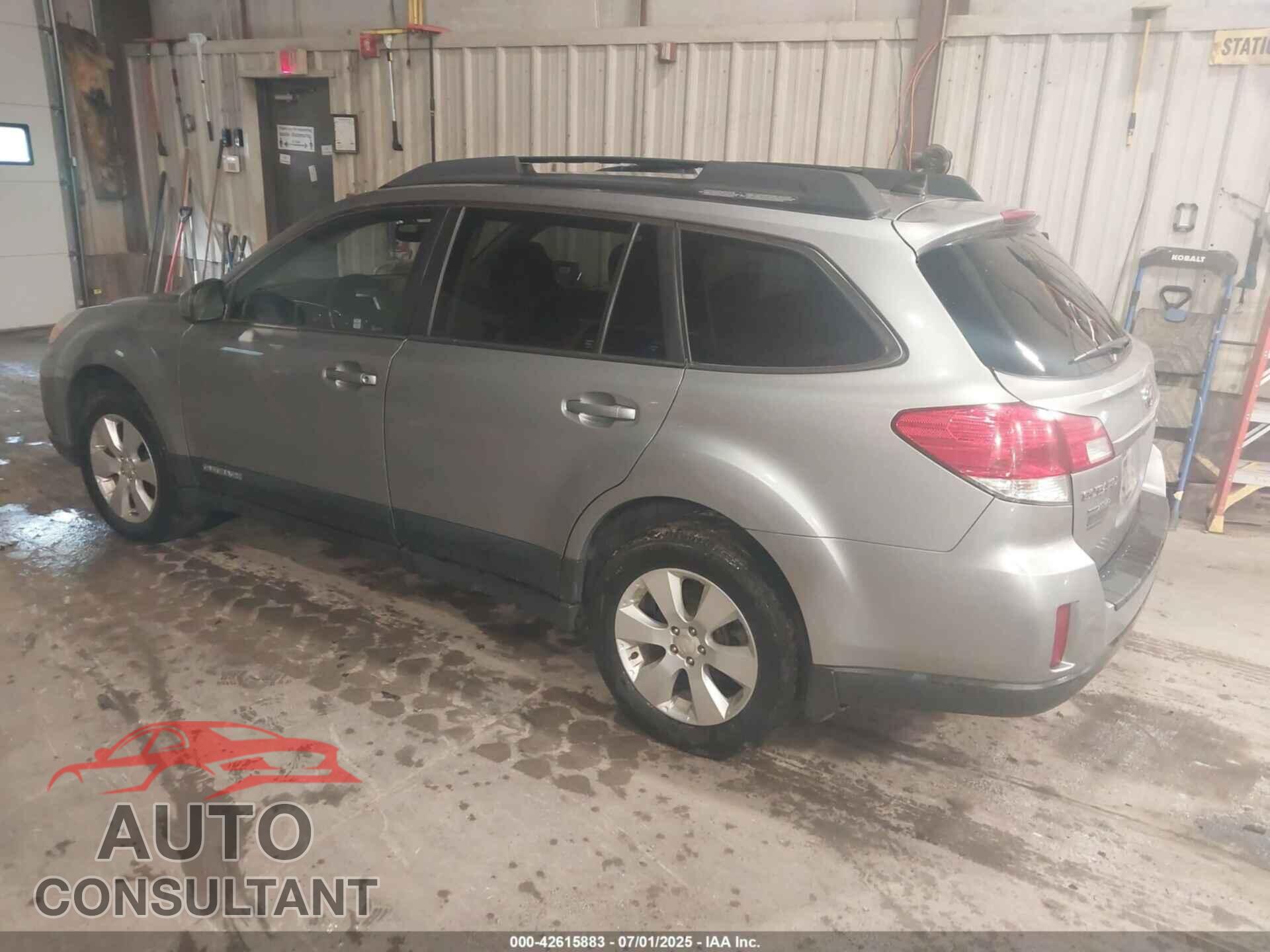 SUBARU OUTBACK 2011 - 4S4BRBKC0B3350159