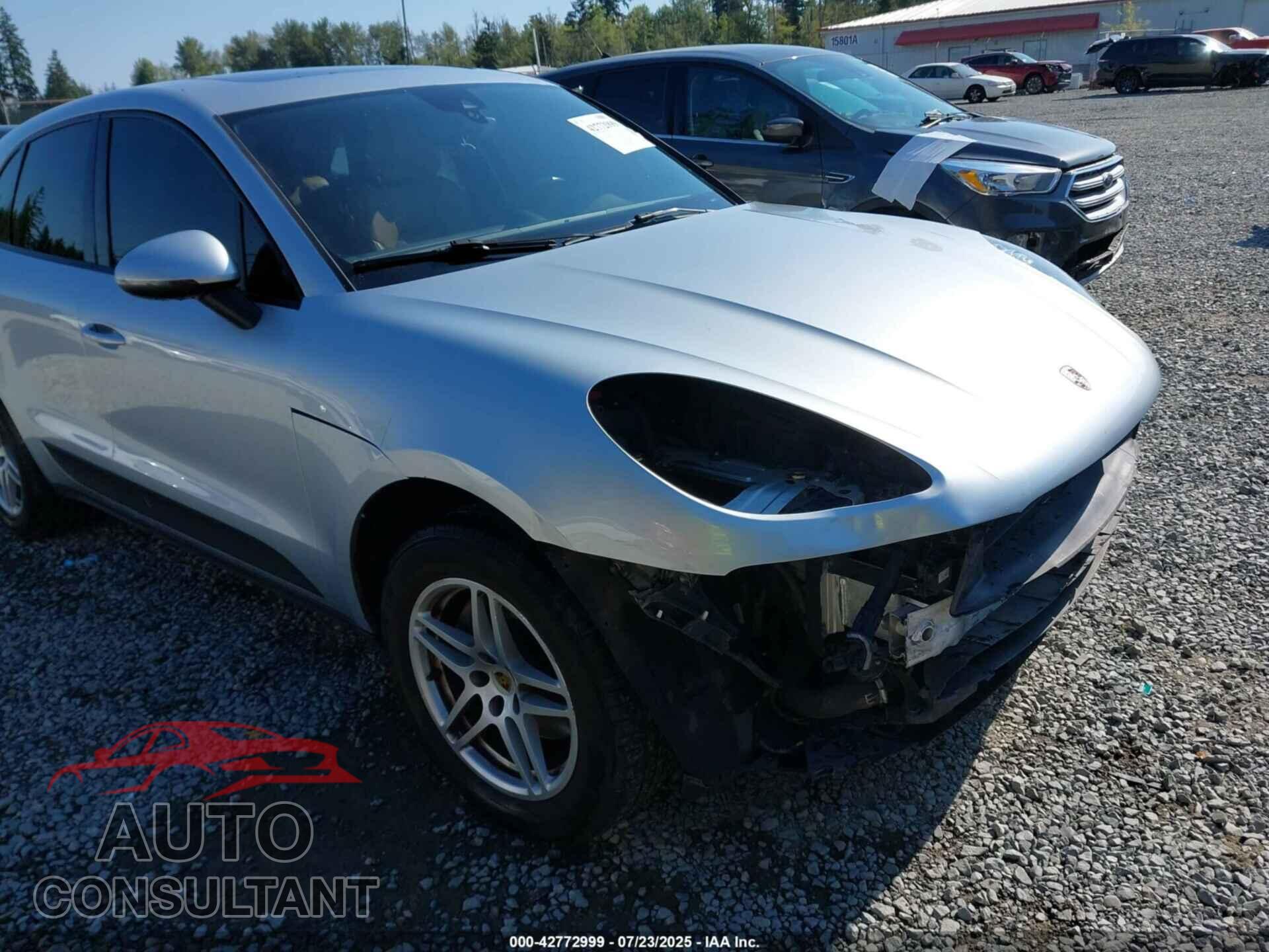 PORSCHE MACAN 2017 - WP1AA2A51HLB09566
