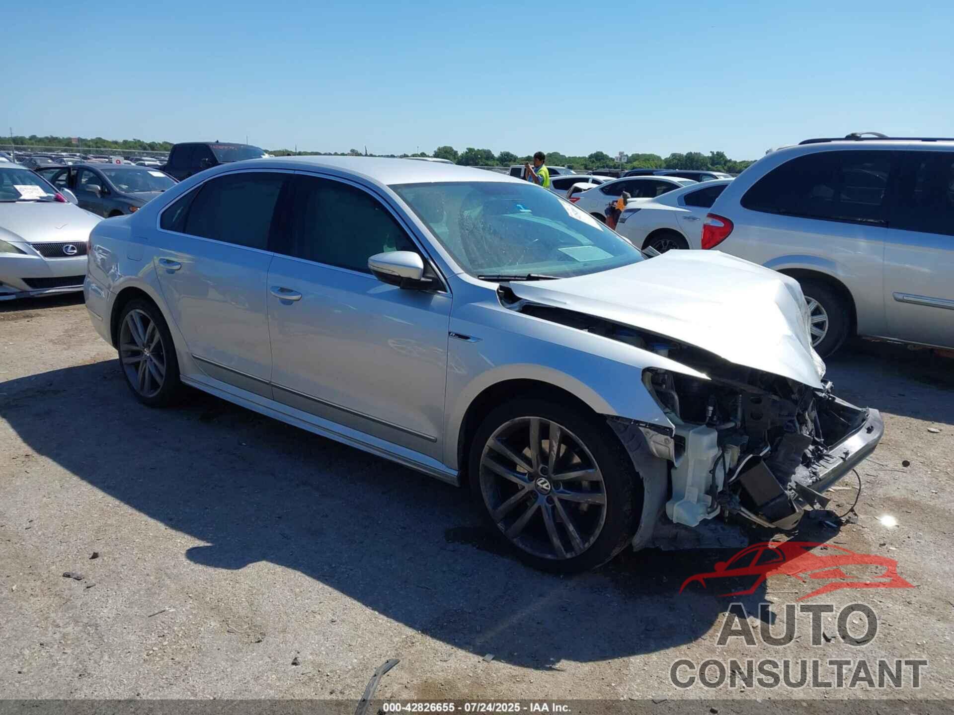 VOLKSWAGEN PASSAT 2017 - 1VWDT7A39HC082389