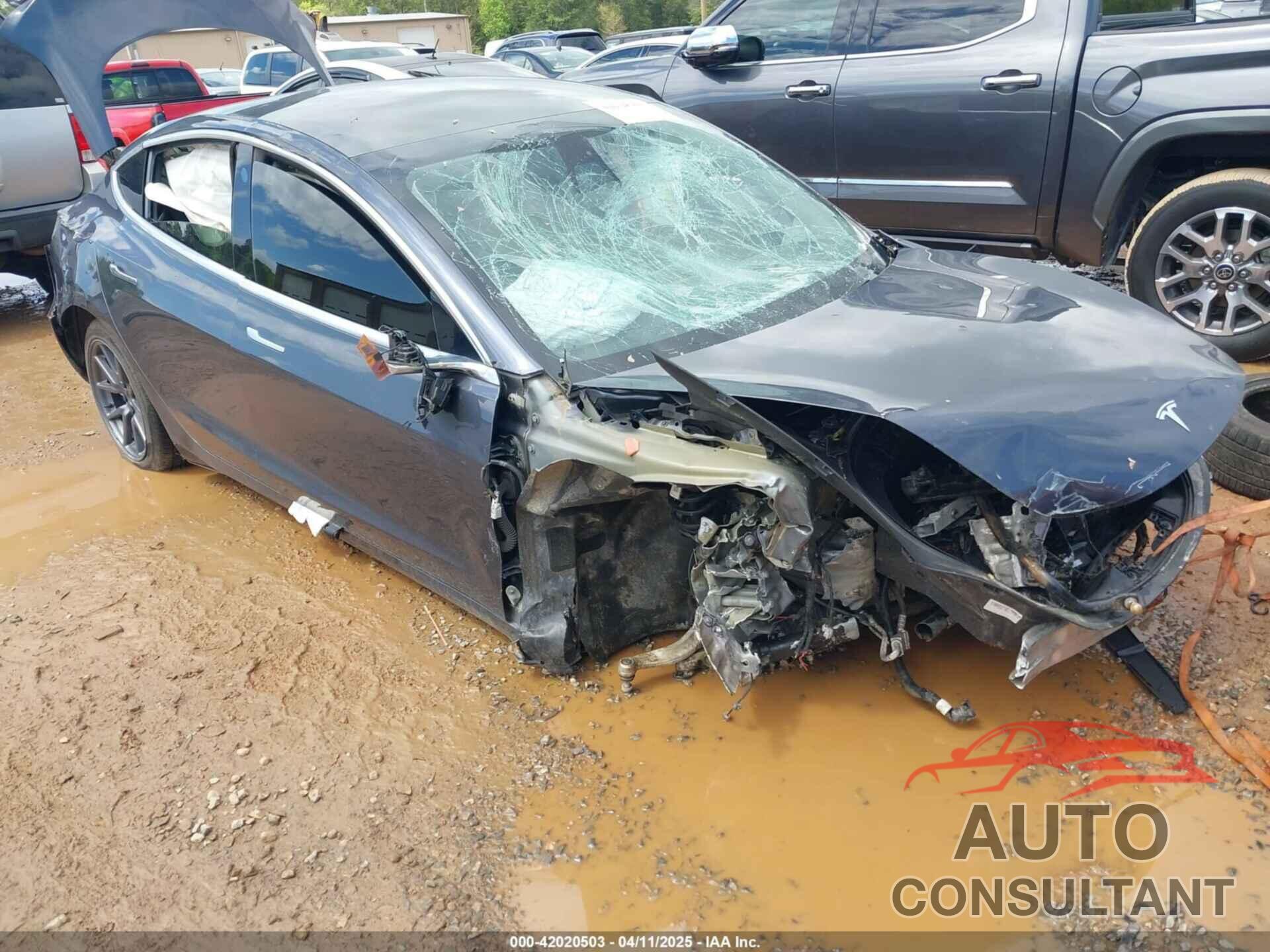 TESLA MODEL 3 2020 - 5YJ3E1EB5LF710788