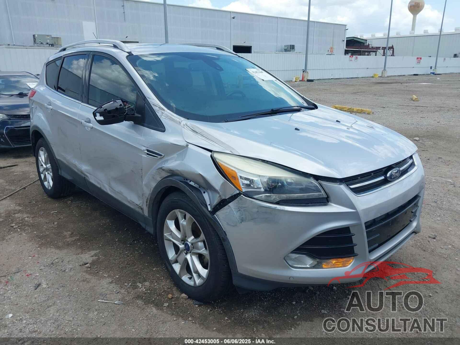 FORD ESCAPE 2016 - 1FMCU0JX0GUB96887