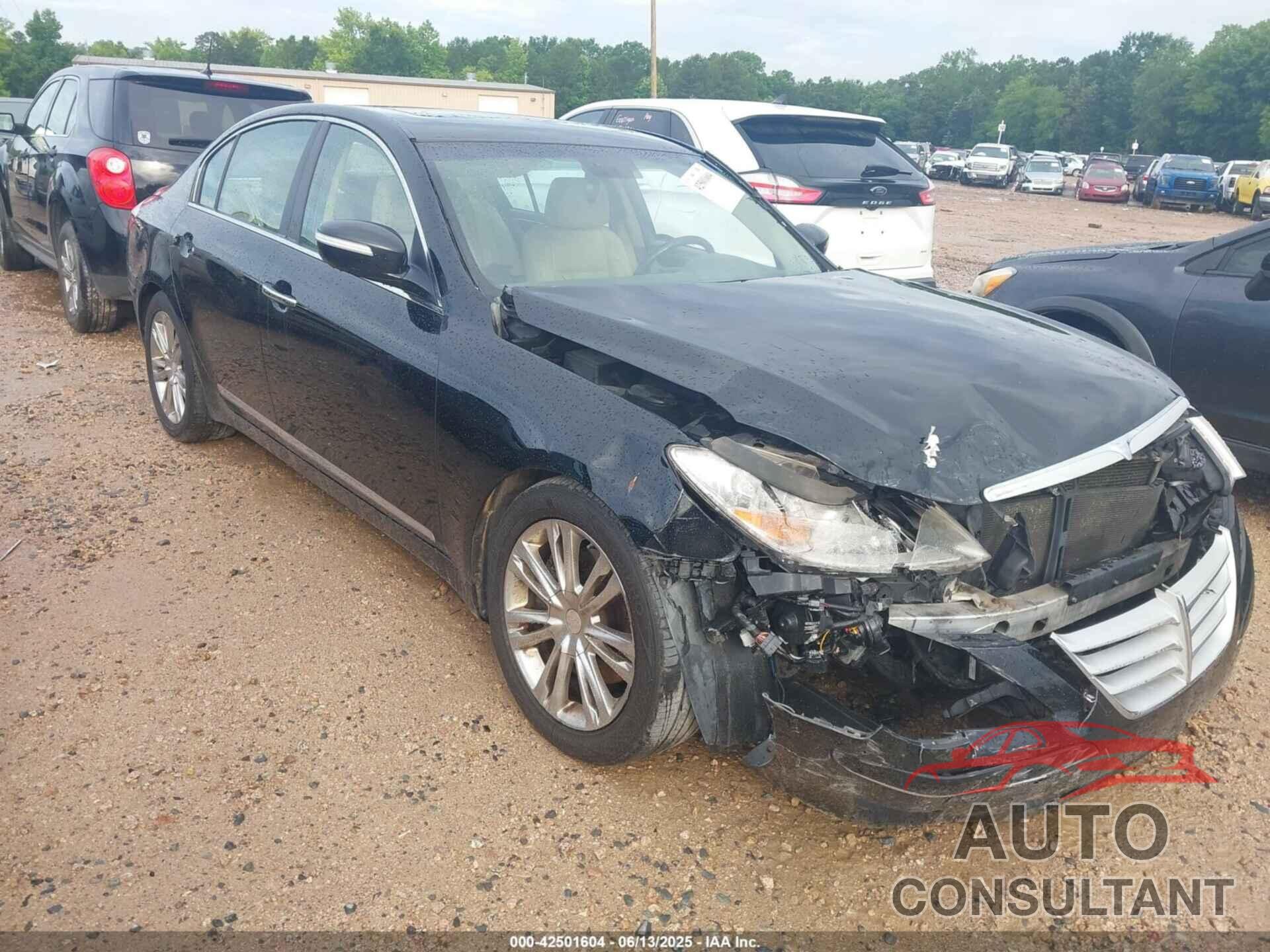 HYUNDAI GENESIS 2010 - KMHGC4DFXAU092607