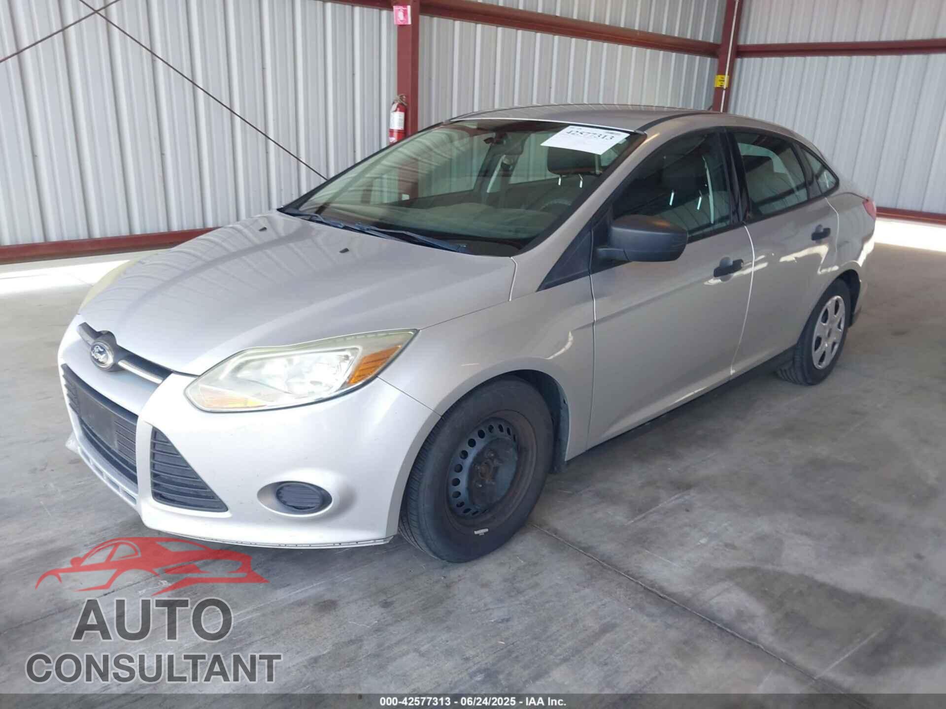 FORD FOCUS 2014 - 1FADP3E24EL421384