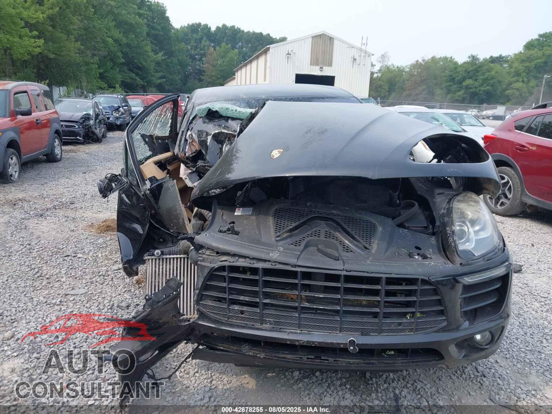PORSCHE MACAN 2015 - WP1AB2A59FLB69833