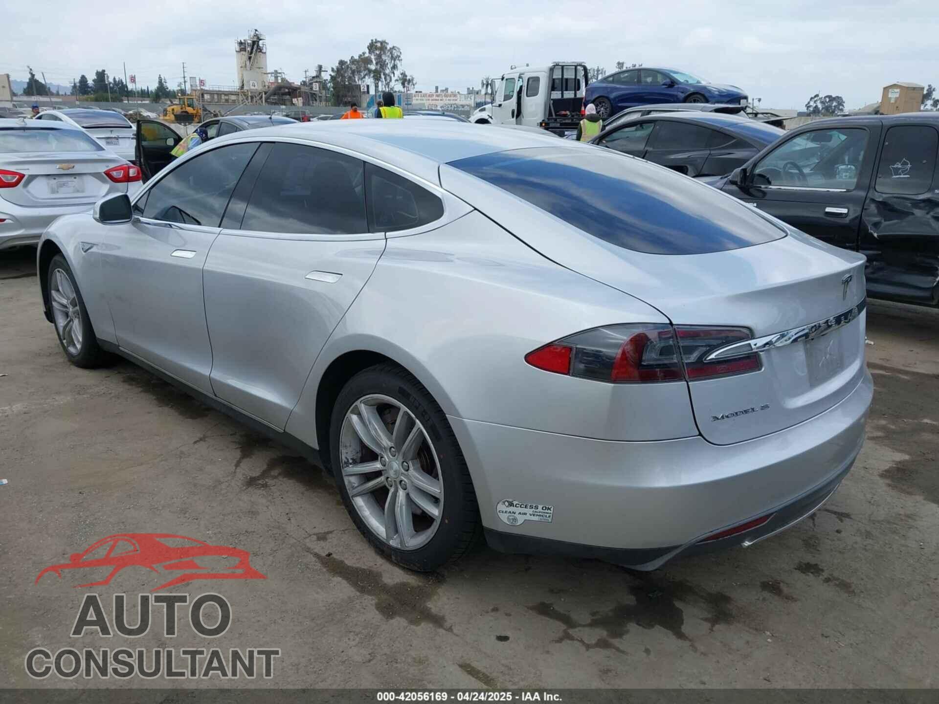 TESLA MODEL S 2013 - 5YJSA1DG7DFP11382