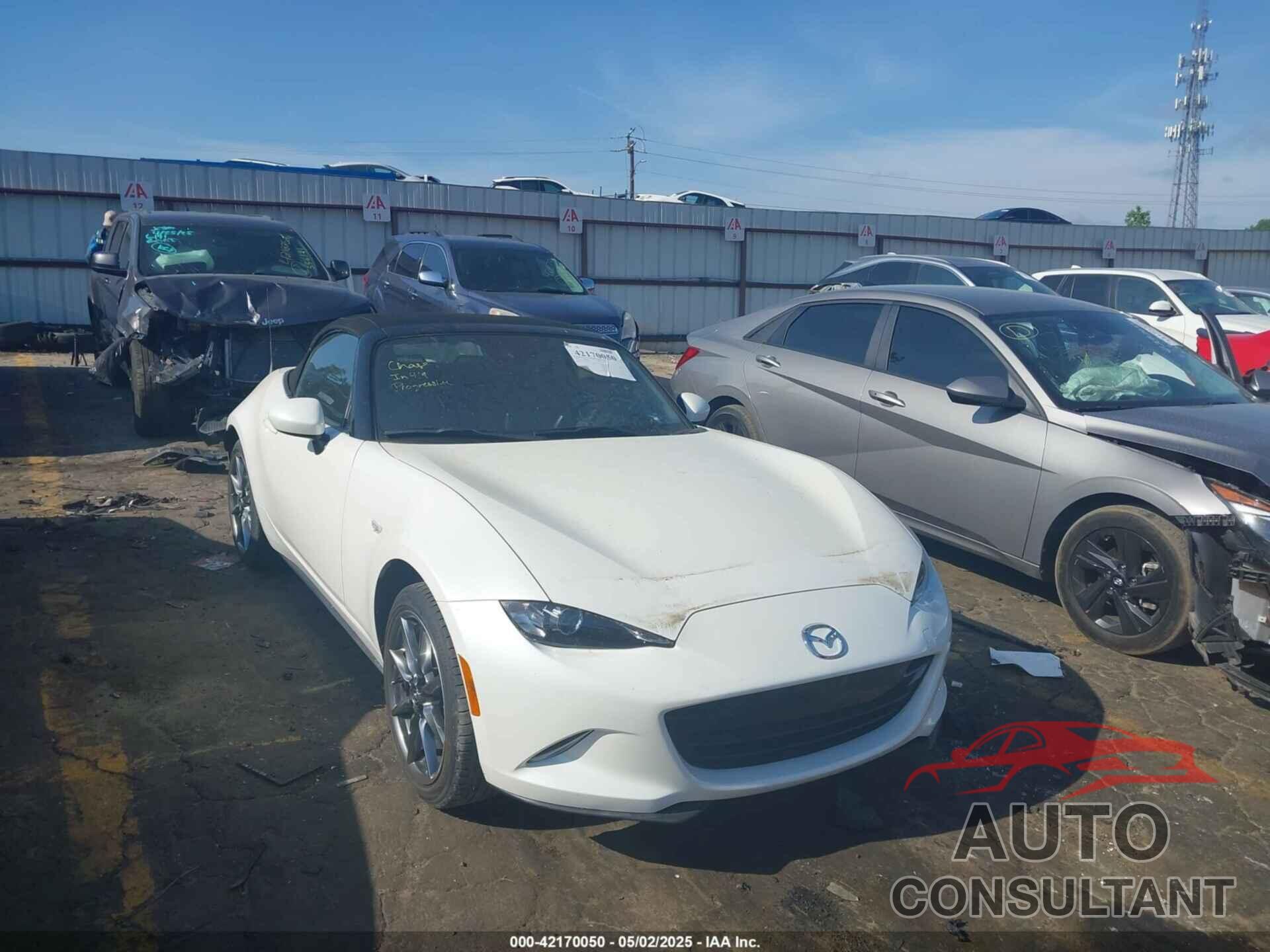 MAZDA MX-5 MIATA 2023 - JM1NDAD70P0550851