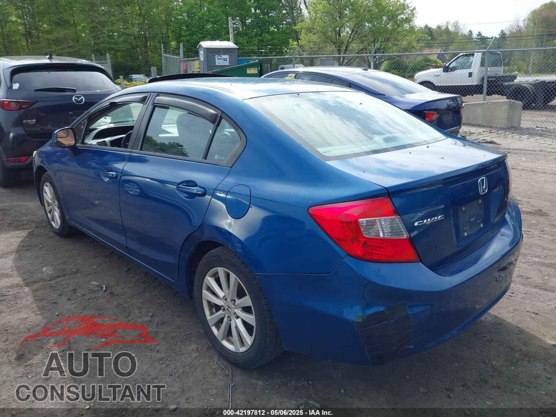 HONDA CIVIC 2012 - 2HGFB2F88CH551193