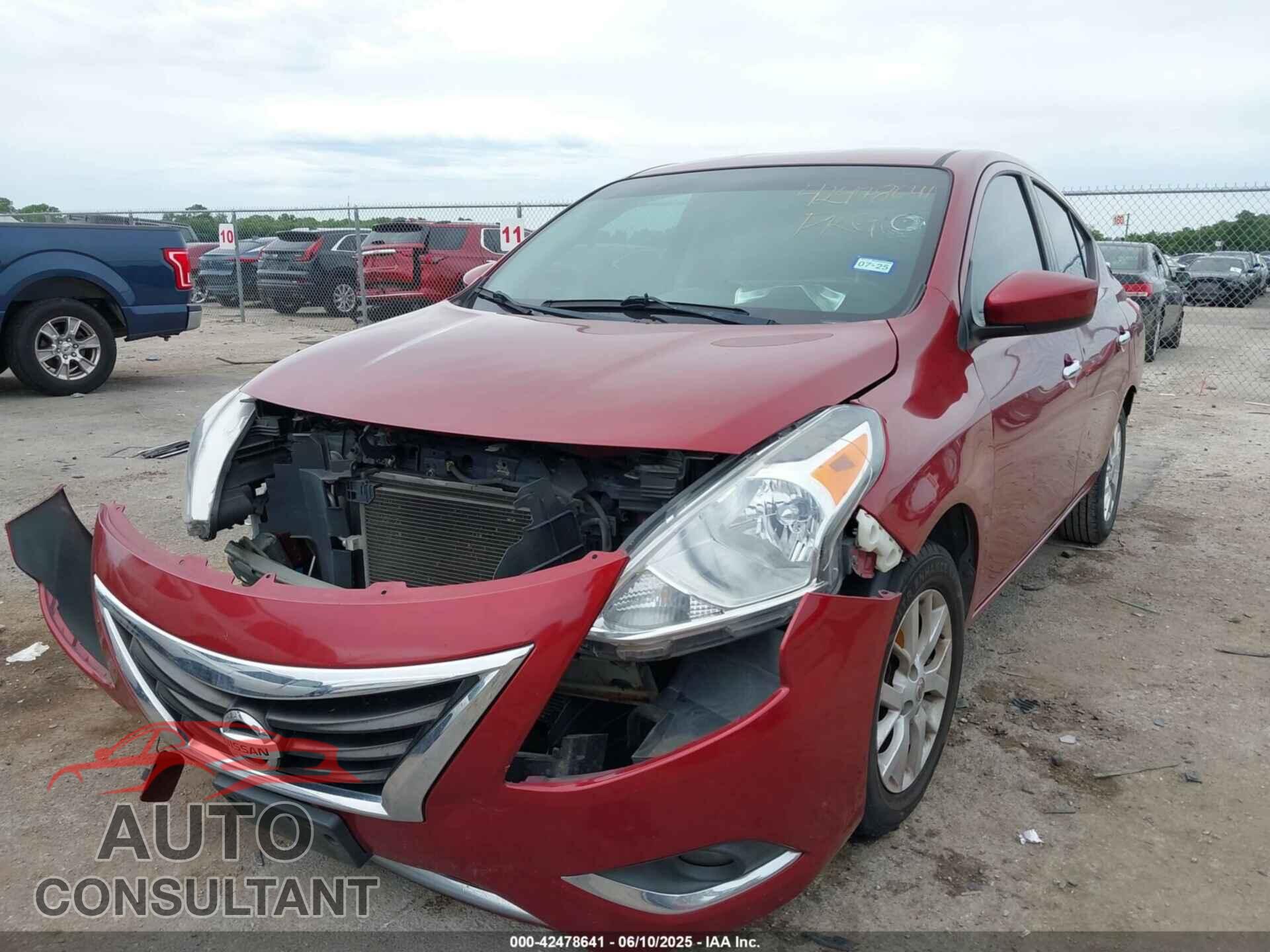 NISSAN VERSA 2018 - 3N1CN7AP3JL865295