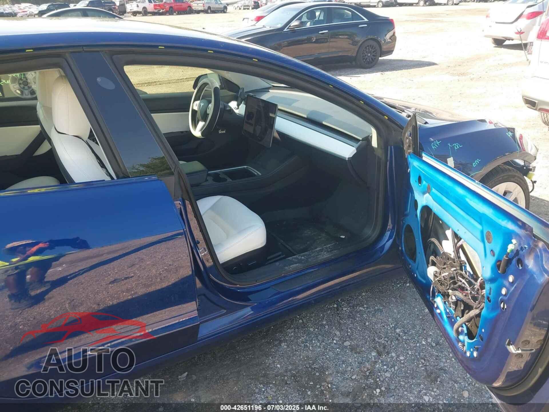 TESLA MODEL 3 2021 - 5YJ3E1EB7MF906975