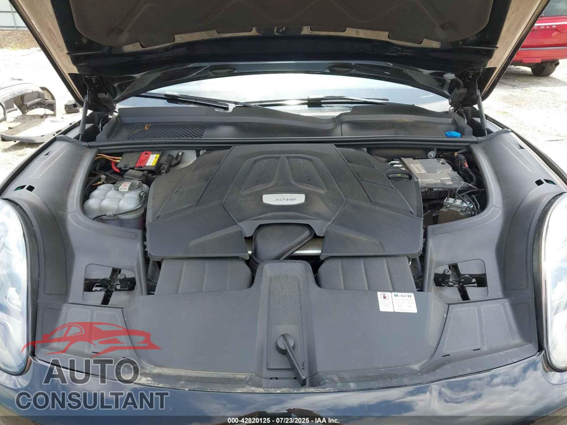 PORSCHE CAYENNE 2021 - WP1AA2AY1MDA05903