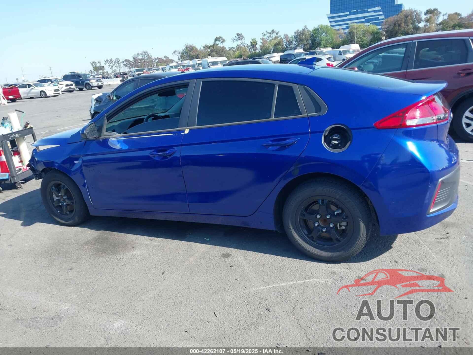 HYUNDAI IONIQ HYBRID 2020 - KMHC65LC5LU226171