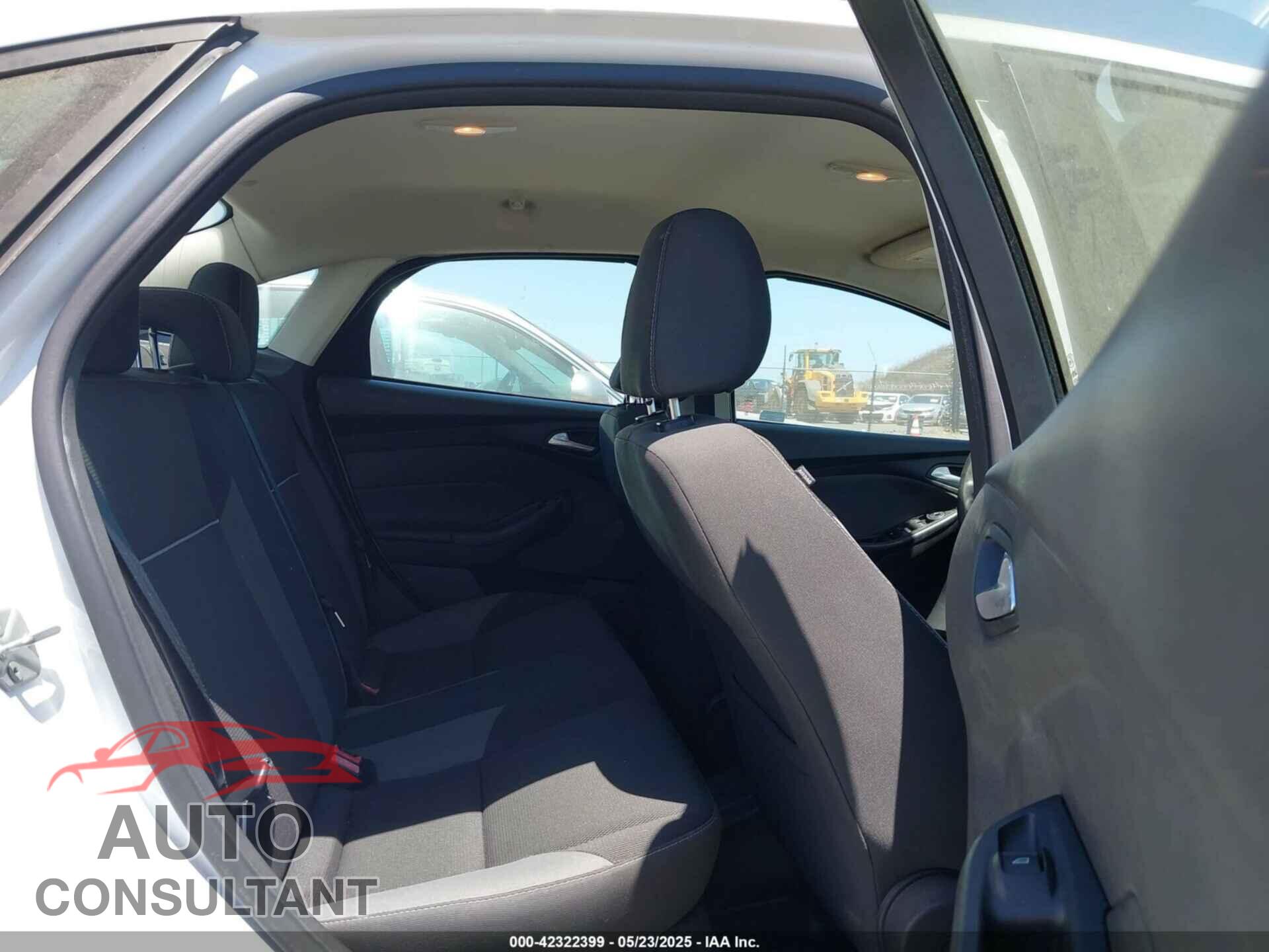 FORD FOCUS 2014 - 1FADP3F25EL210970
