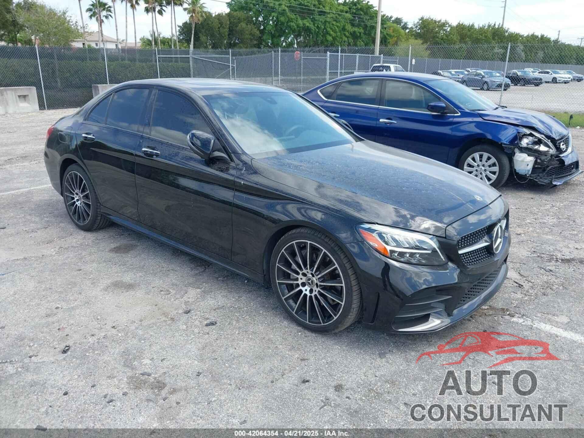 MERCEDES-BENZ C 300 2019 - 55SWF8DB8KU308099
