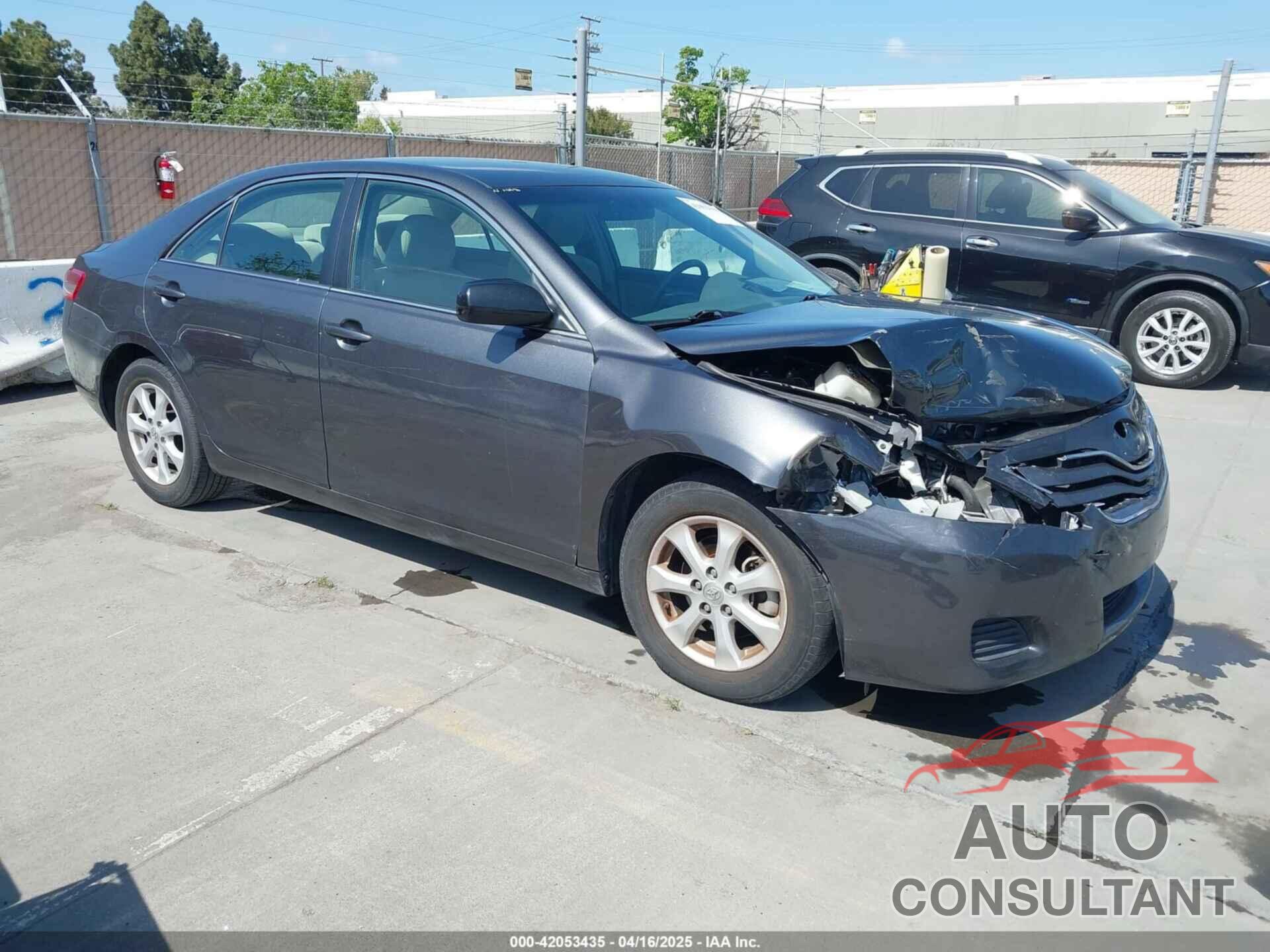 TOYOTA CAMRY 2011 - 4T1BK3EK8BU121400