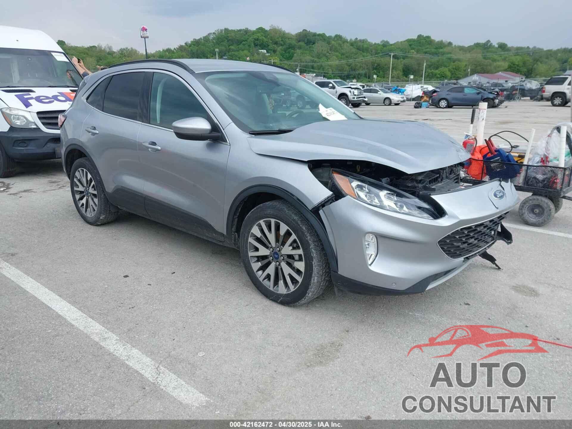 FORD ESCAPE 2022 - 1FMCU9J96NUA73047