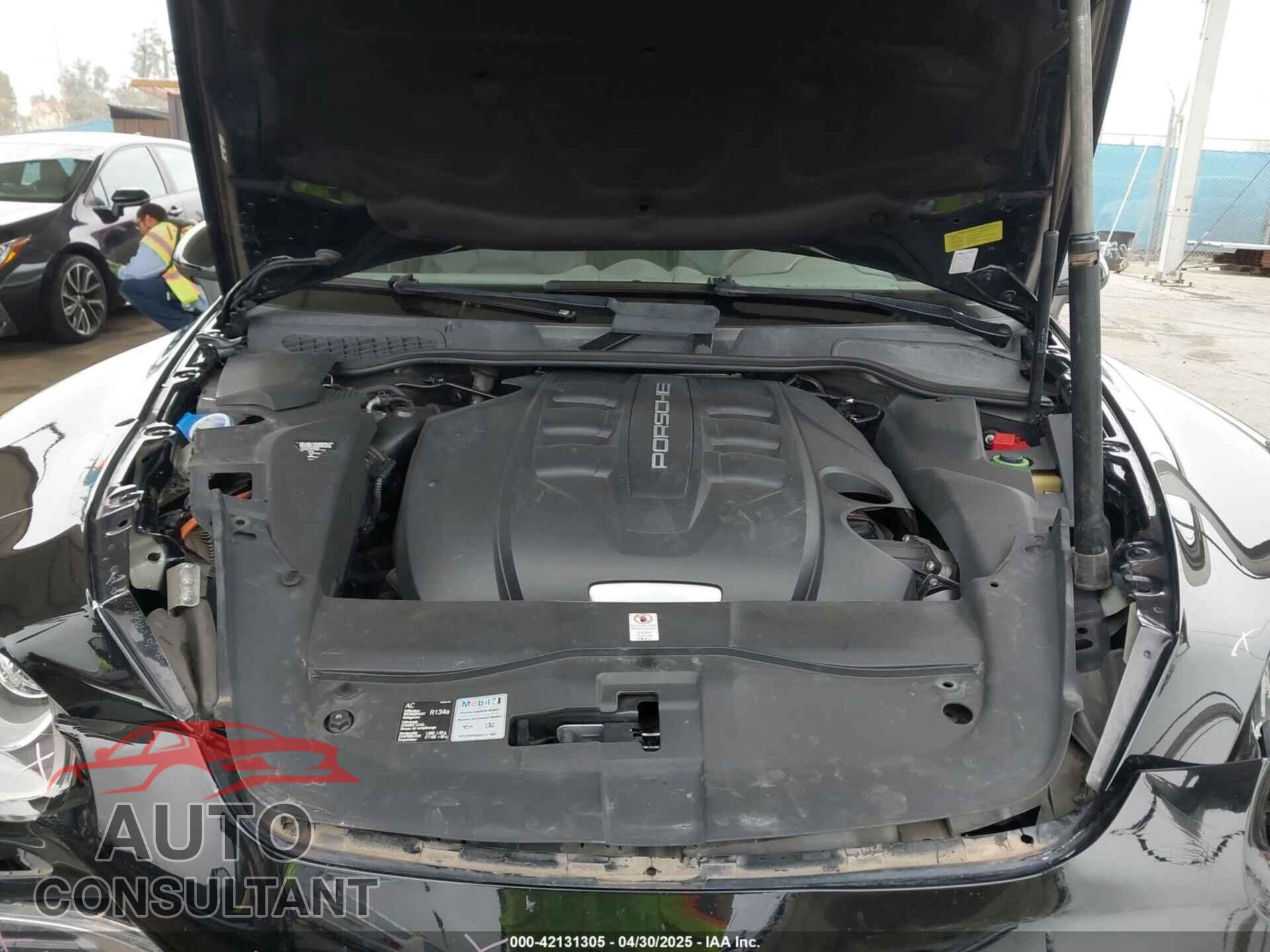 PORSCHE CAYENNE 2013 - WP1AF2A29DLA22600
