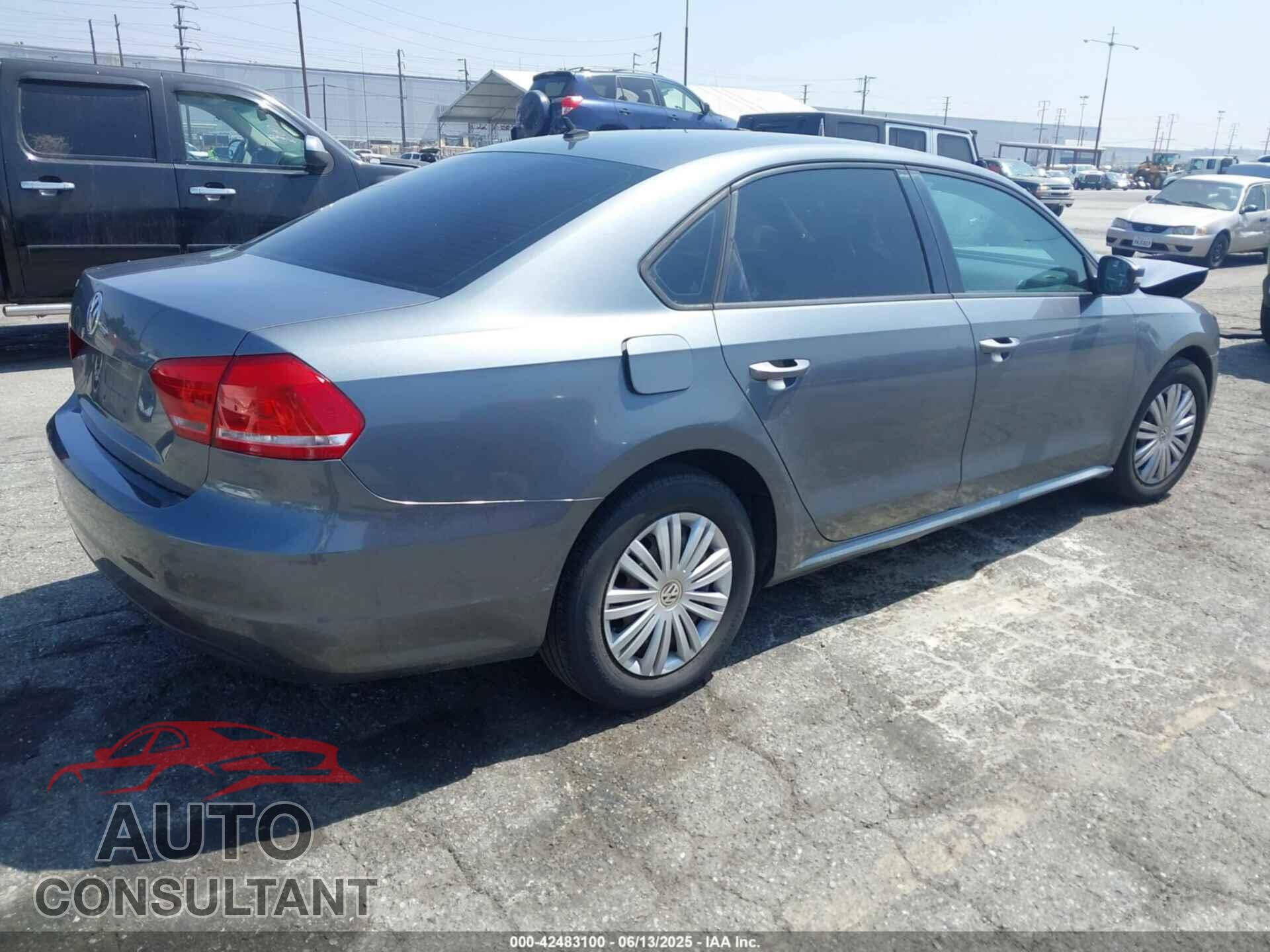 VOLKSWAGEN PASSAT 2014 - 1VWAP7A3XEC003928