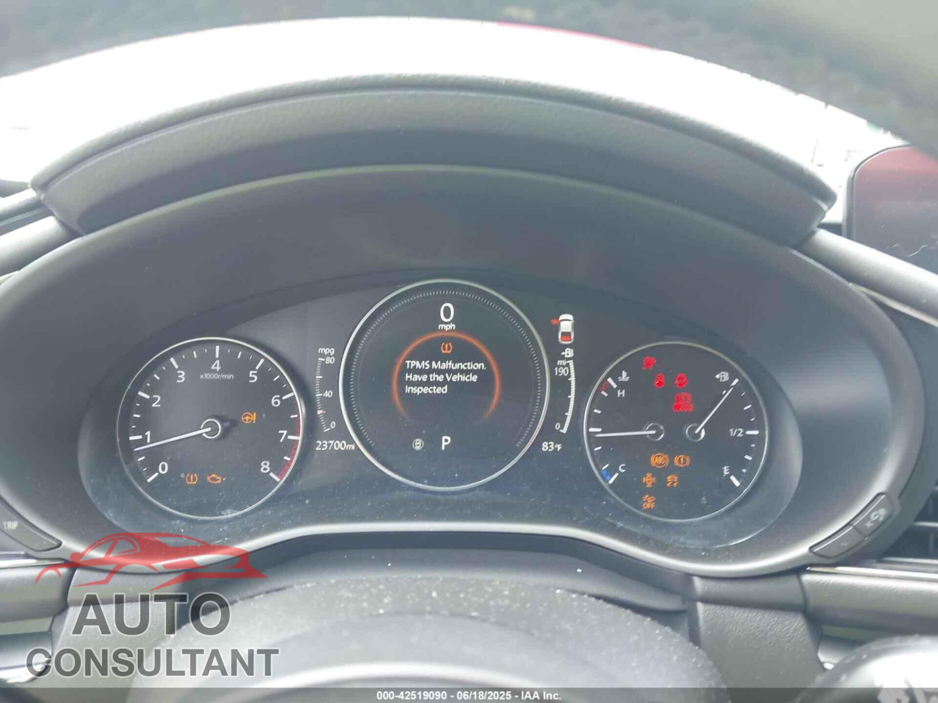 MAZDA MAZDA3 2019 - JM1BPACL1K1114263