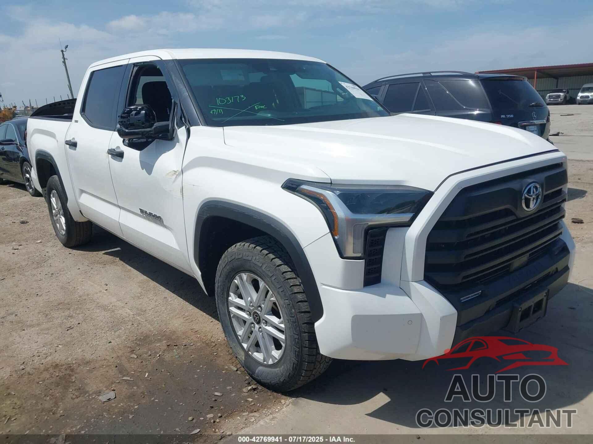 TOYOTA TUNDRA 2023 - 5TFLA5AB4PX021409