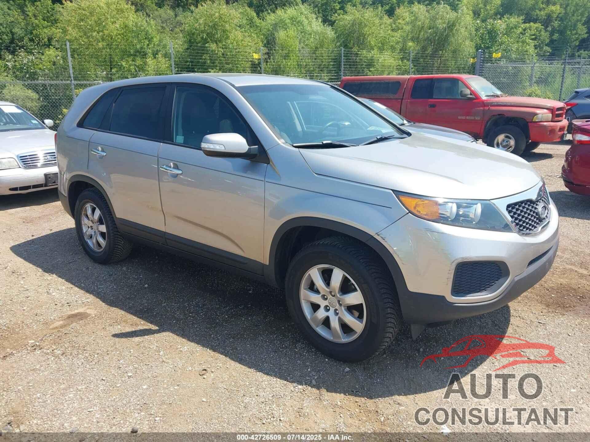 KIA SORENTO 2012 - 5XYKT3A19CG276779