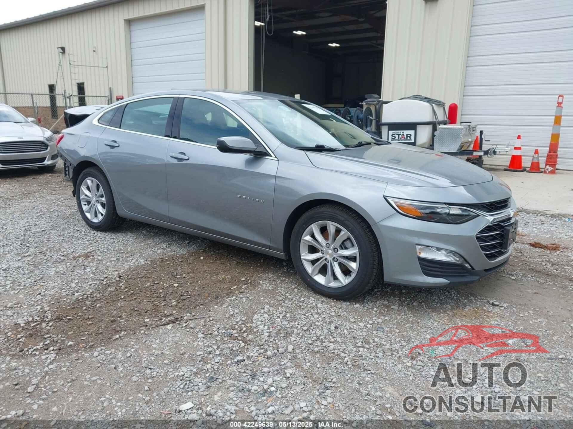 CHEVROLET MALIBU 2024 - 1G1ZD5ST5RF153721