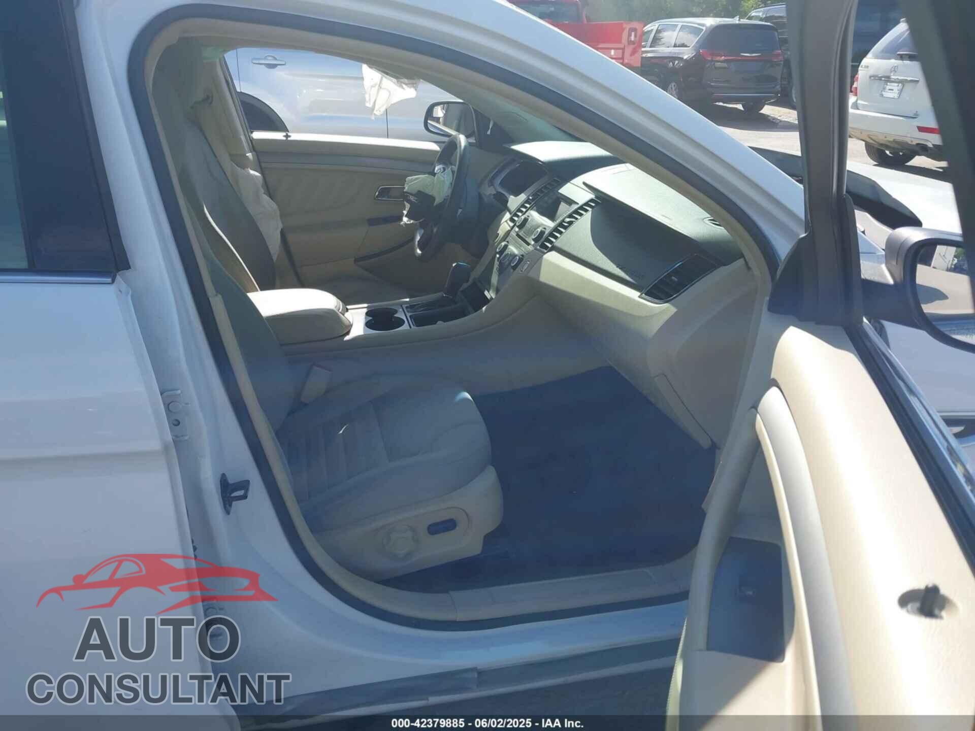 FORD TAURUS 2014 - 1FAHP2D89EG128381