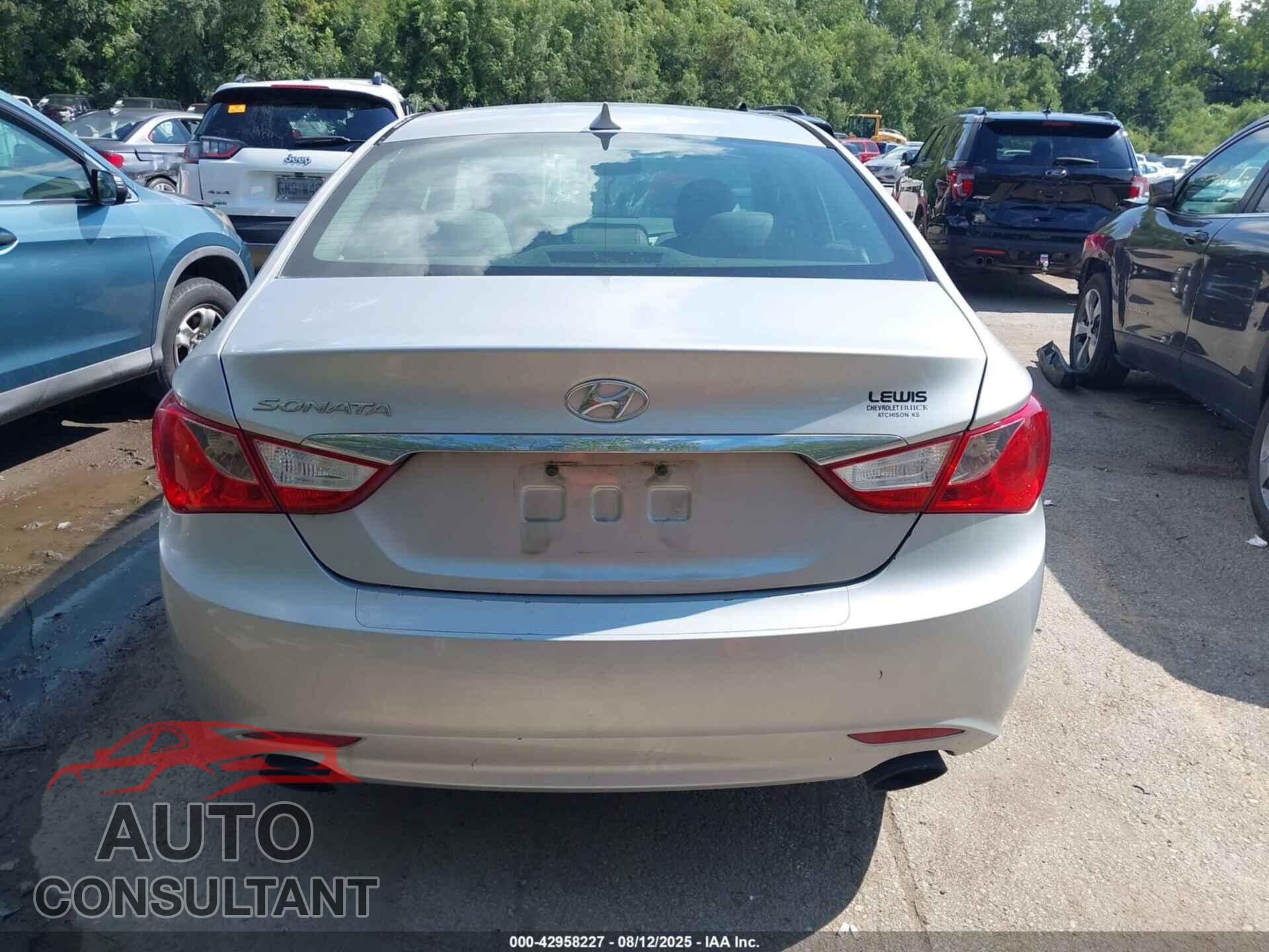 HYUNDAI SONATA 2013 - 5NPEC4AC8DH673205