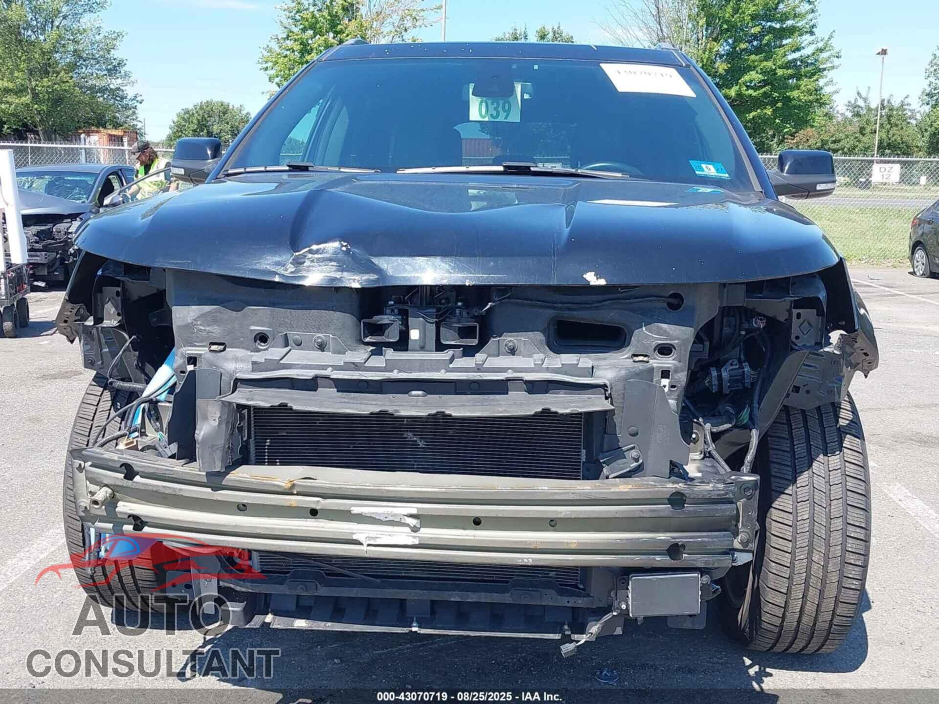 FORD EXPLORER 2018 - 1FM5K8D82JGB50355