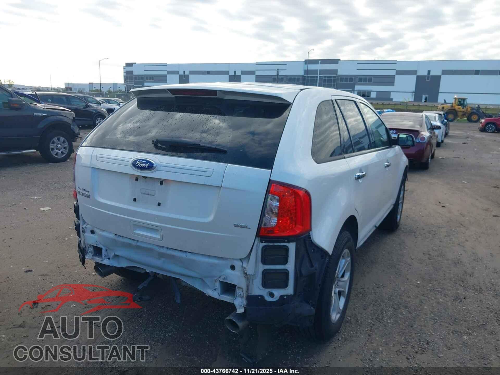 FORD EDGE 2011 - 2FMDK3JC8BBB13214