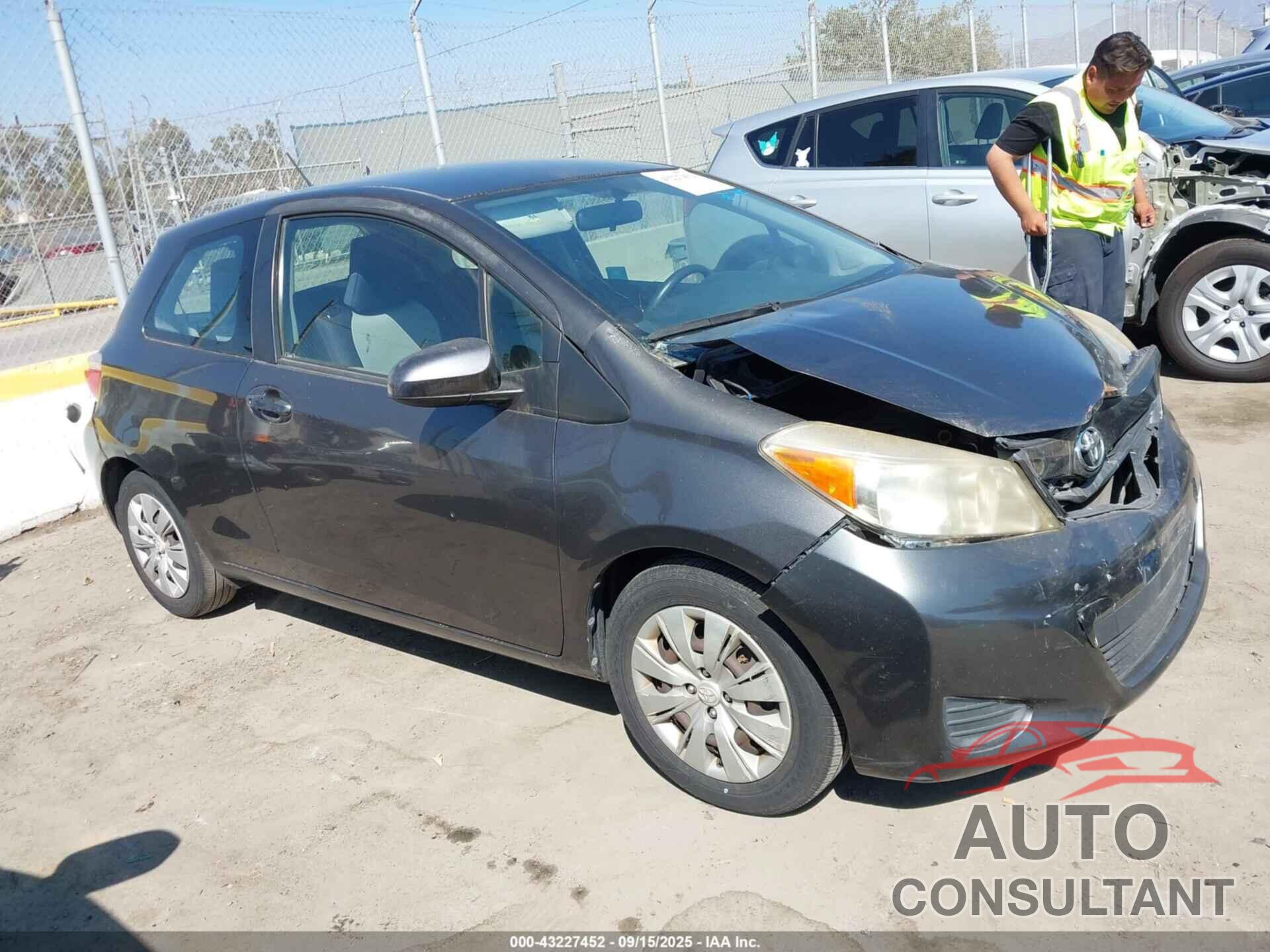 TOYOTA YARIS 2012 - JTDJTUD30CD522633