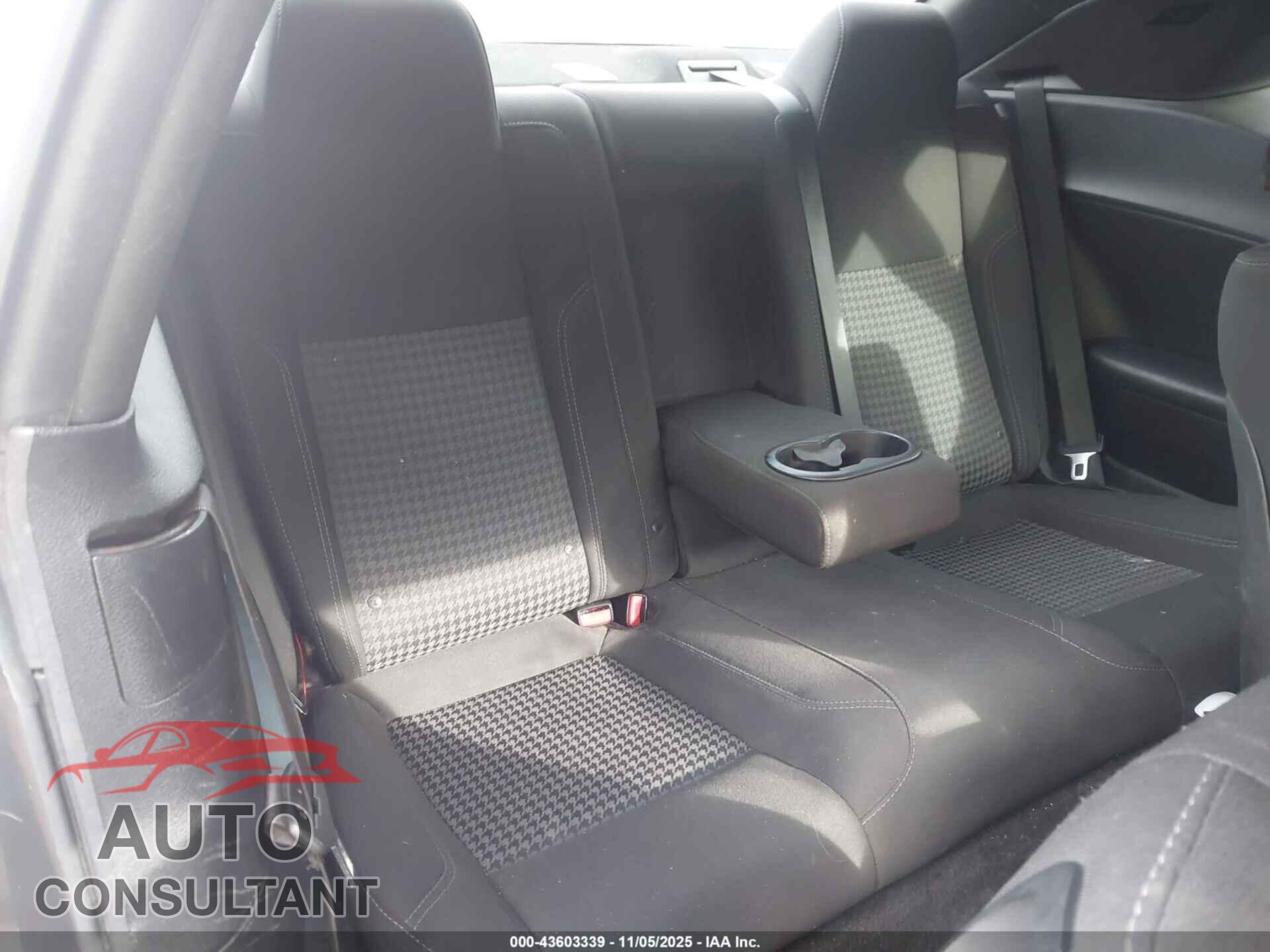 DODGE CHALLENGER 2015 - 2C3CDZAG2FH775586