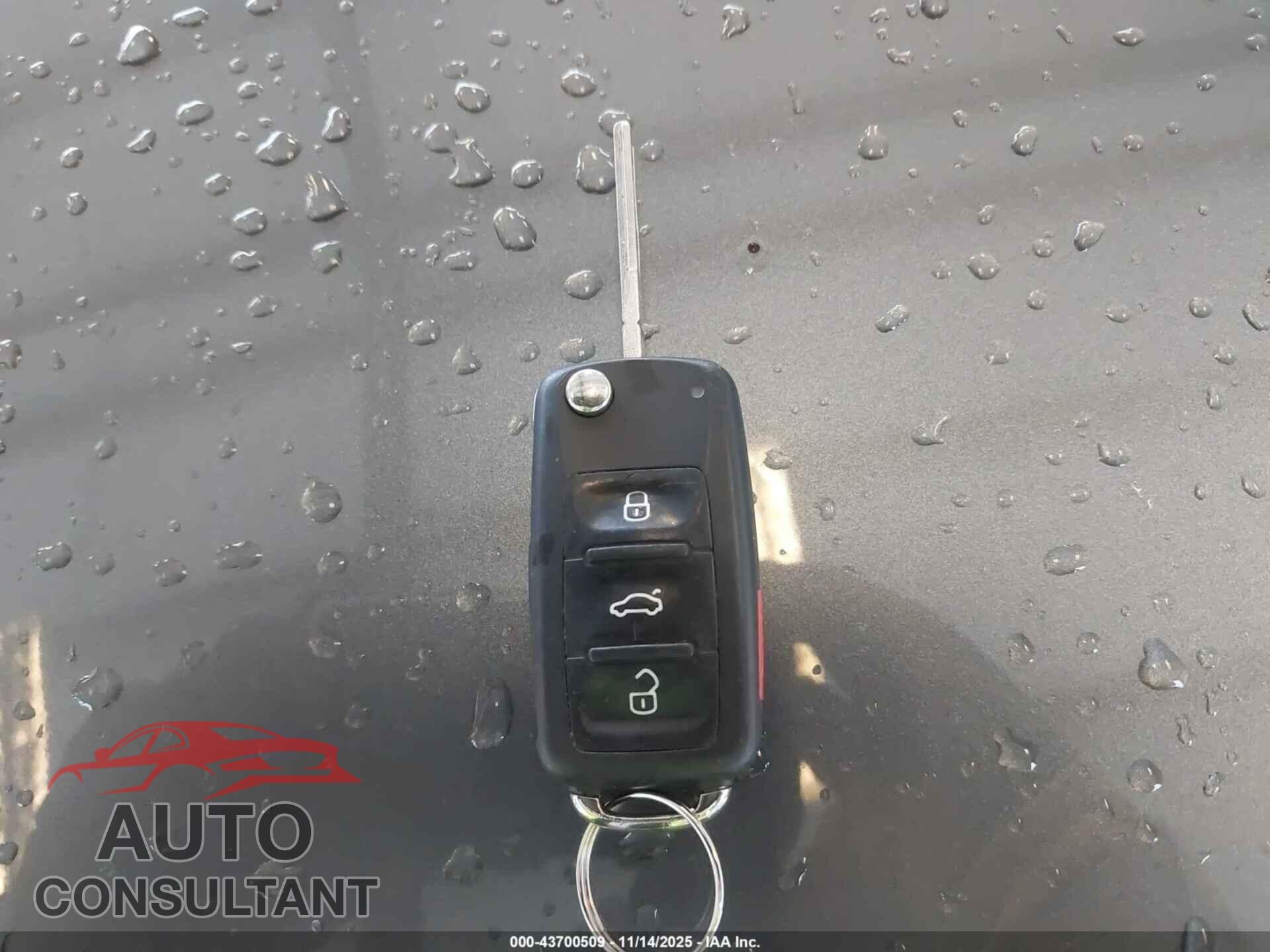 VOLKSWAGEN JETTA 2017 - 3VWDB7AJ4HM381899